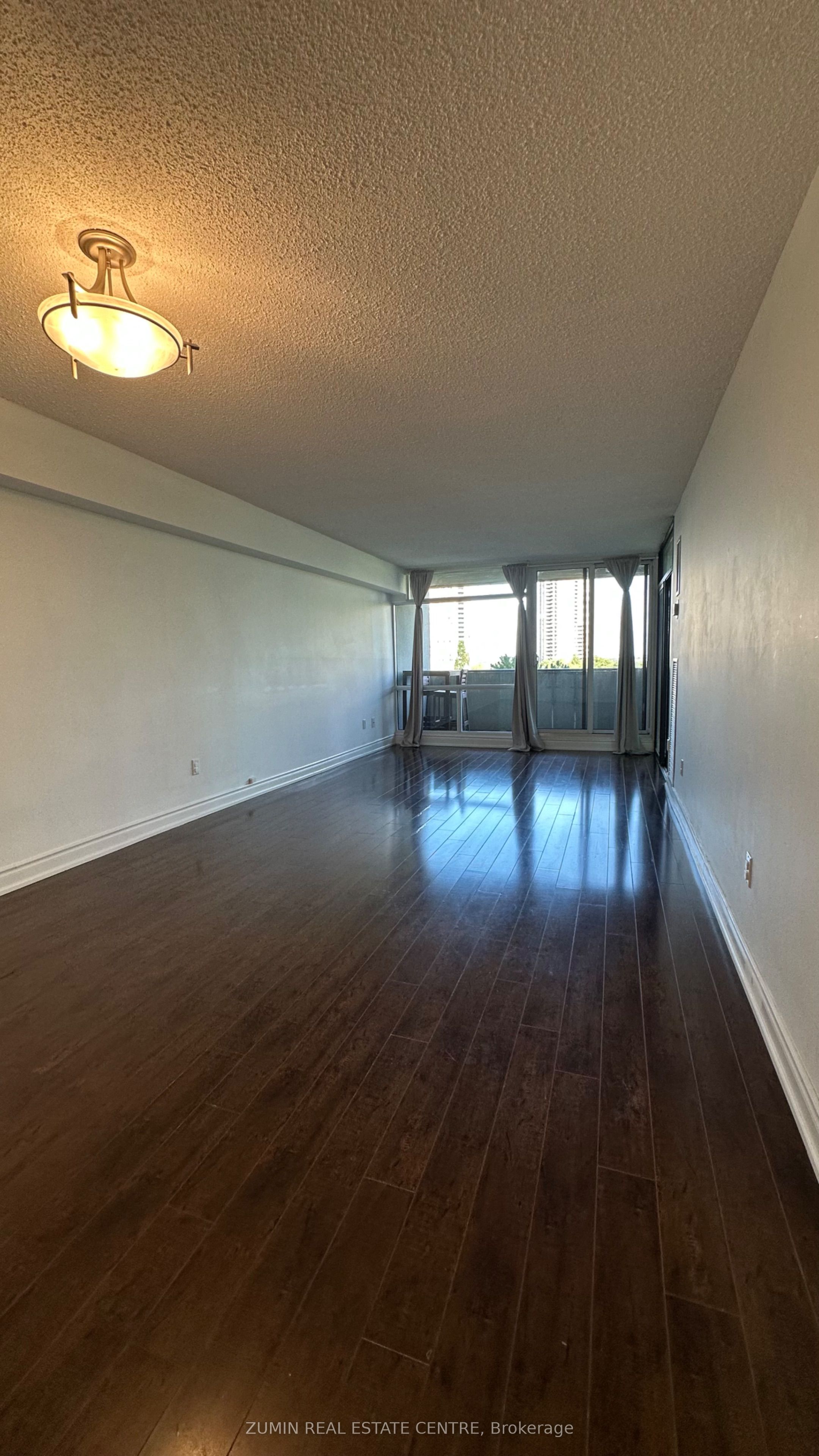 1555 E Finch Avenue E 602 Property Photo 30