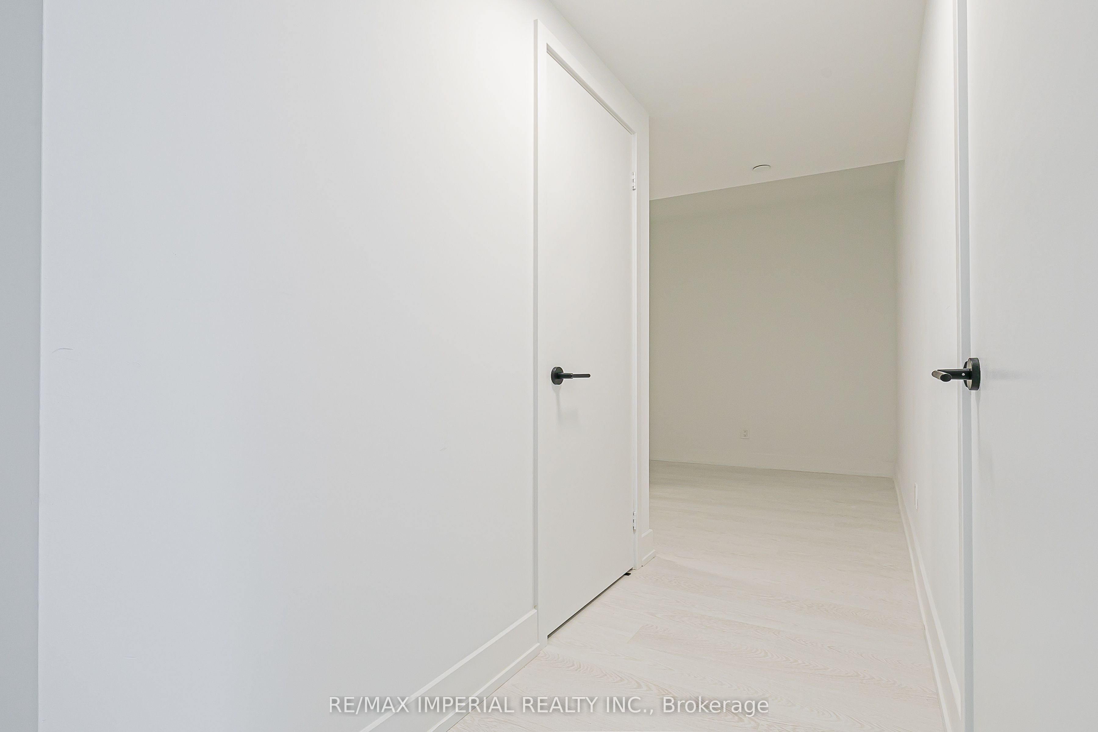 308 Jarvis Street 305 Property Photo 21