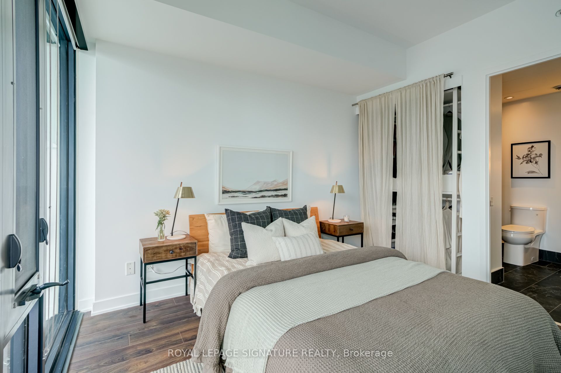 185 Roehampton Avenue 2710 Property Photo 20