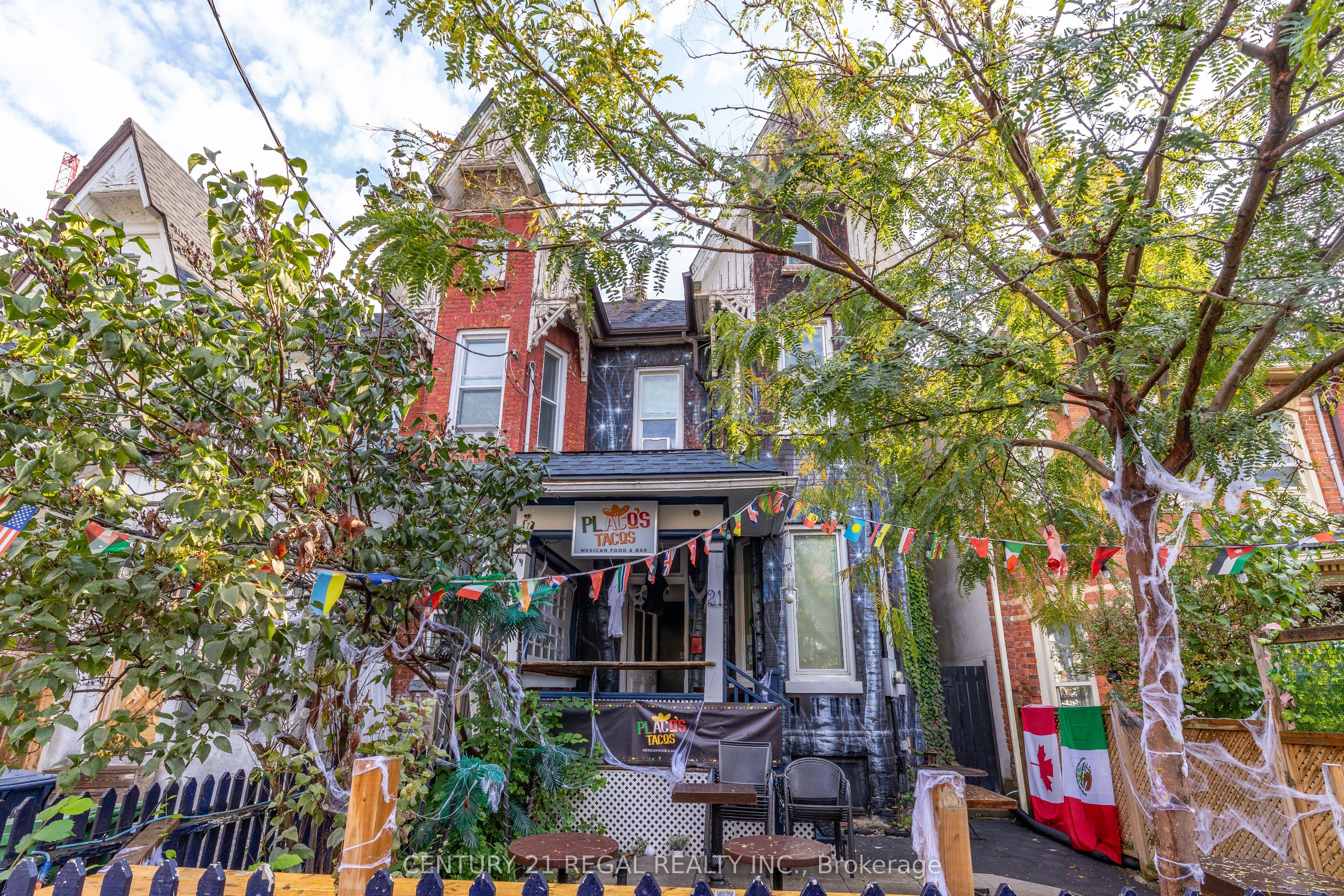 21 KENSINGTON Avenue