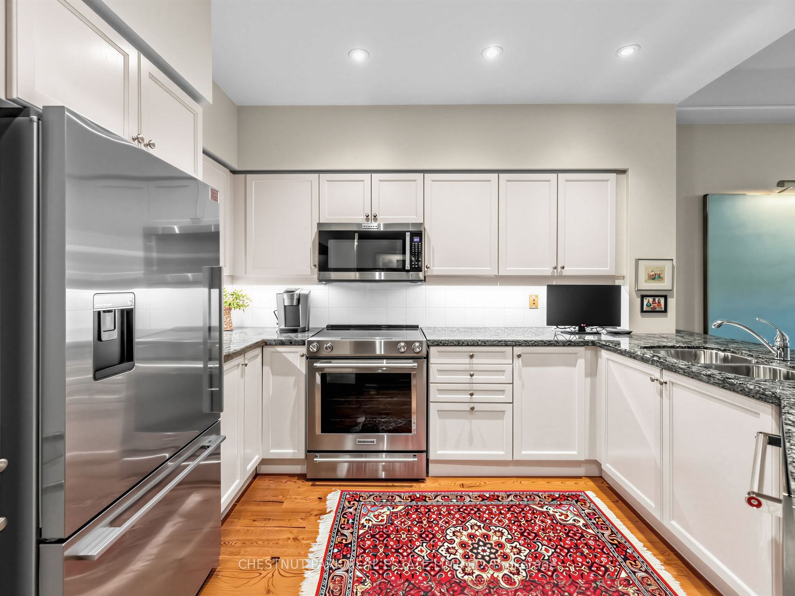 21 Shaftesbury Avenue 104 Property Photo 14