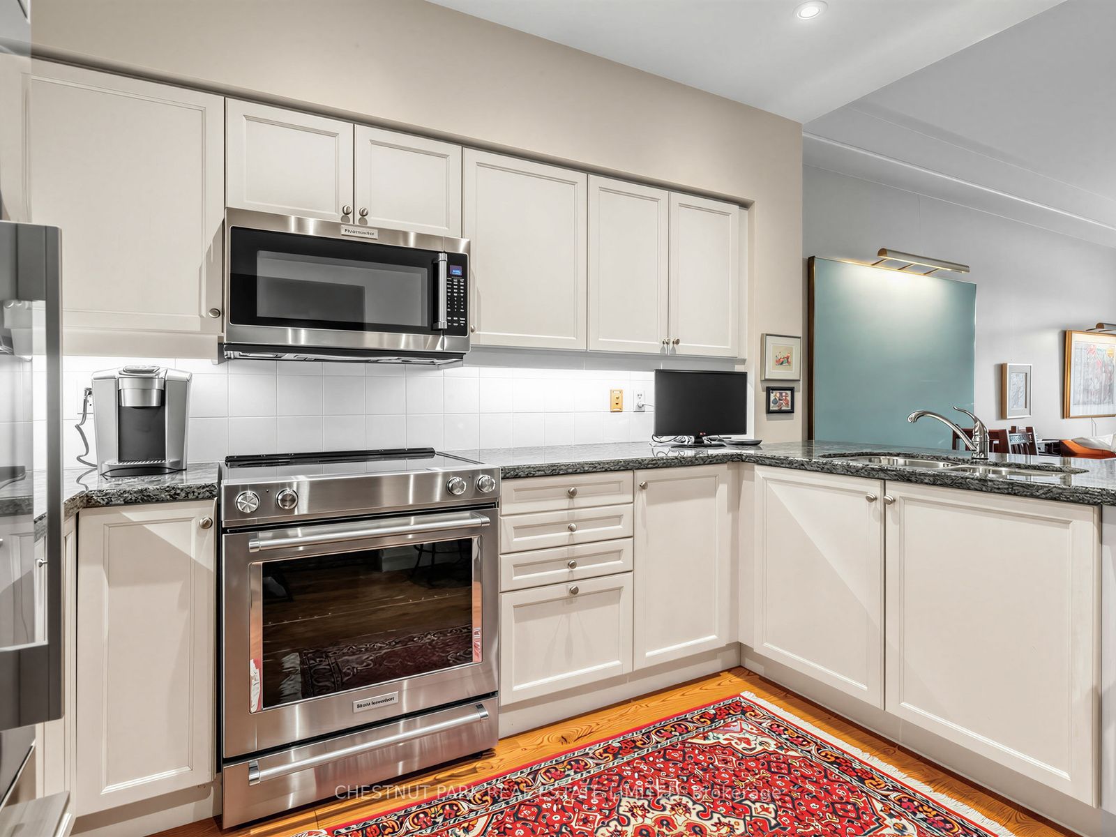 21 Shaftesbury Avenue 104 Property Photo 17