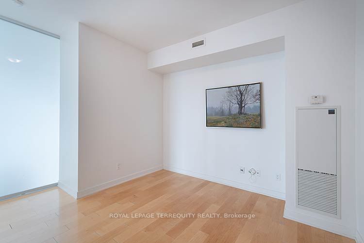 33 Charles Street E 3902 Property Photo 22