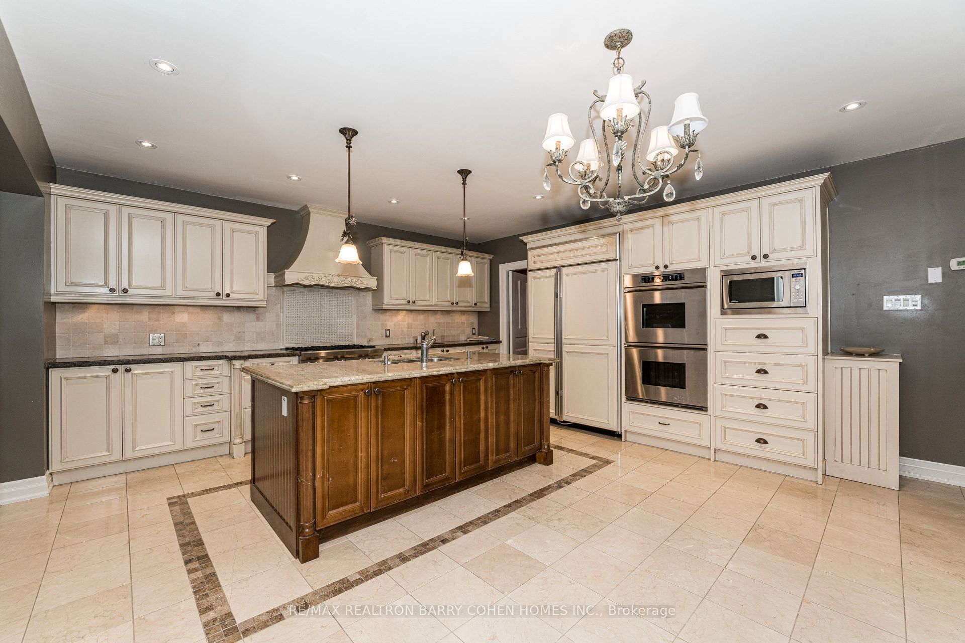 28 Dunvegan Road Property Photo 11