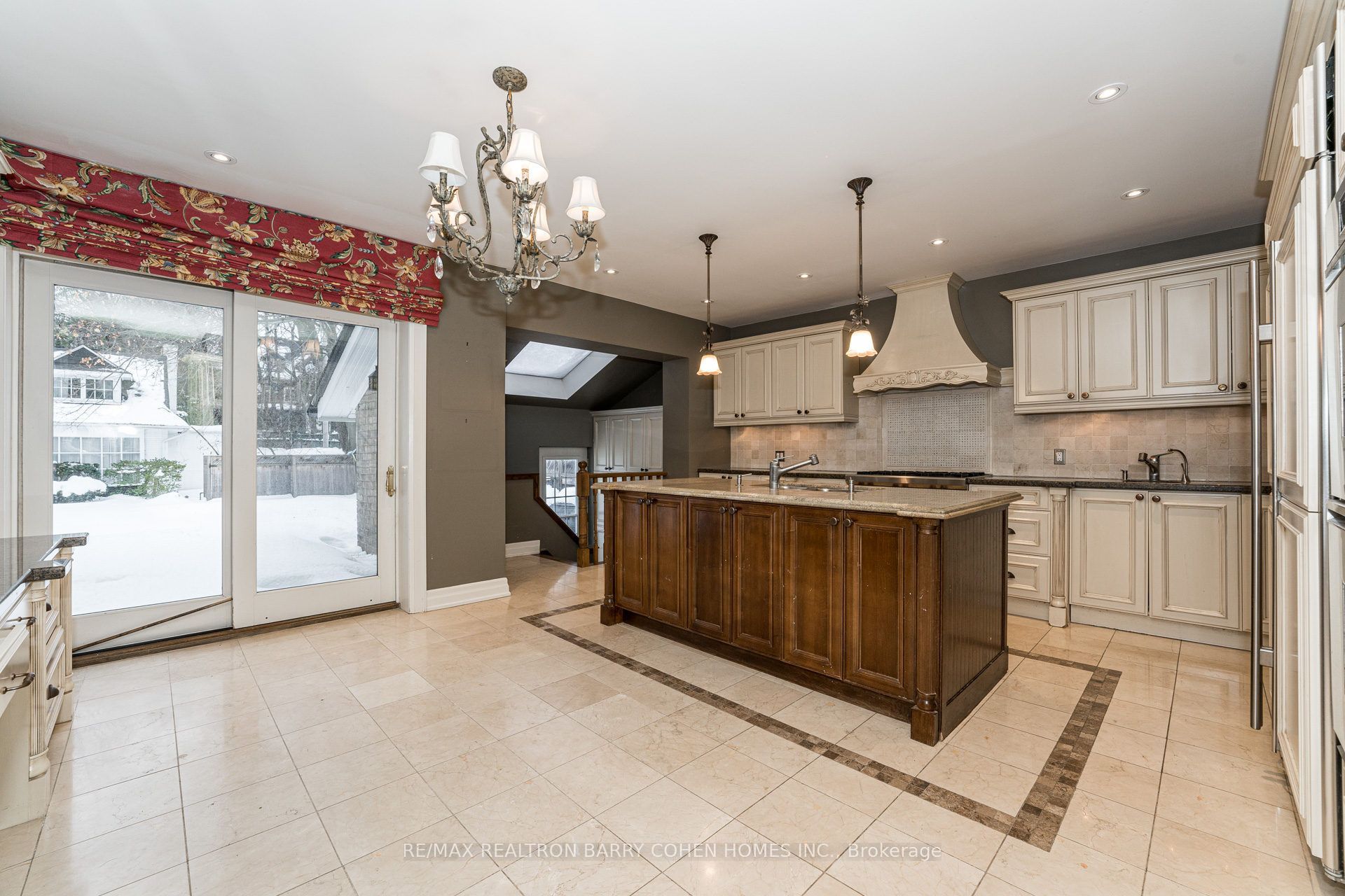 28 Dunvegan Road Property Photo 12