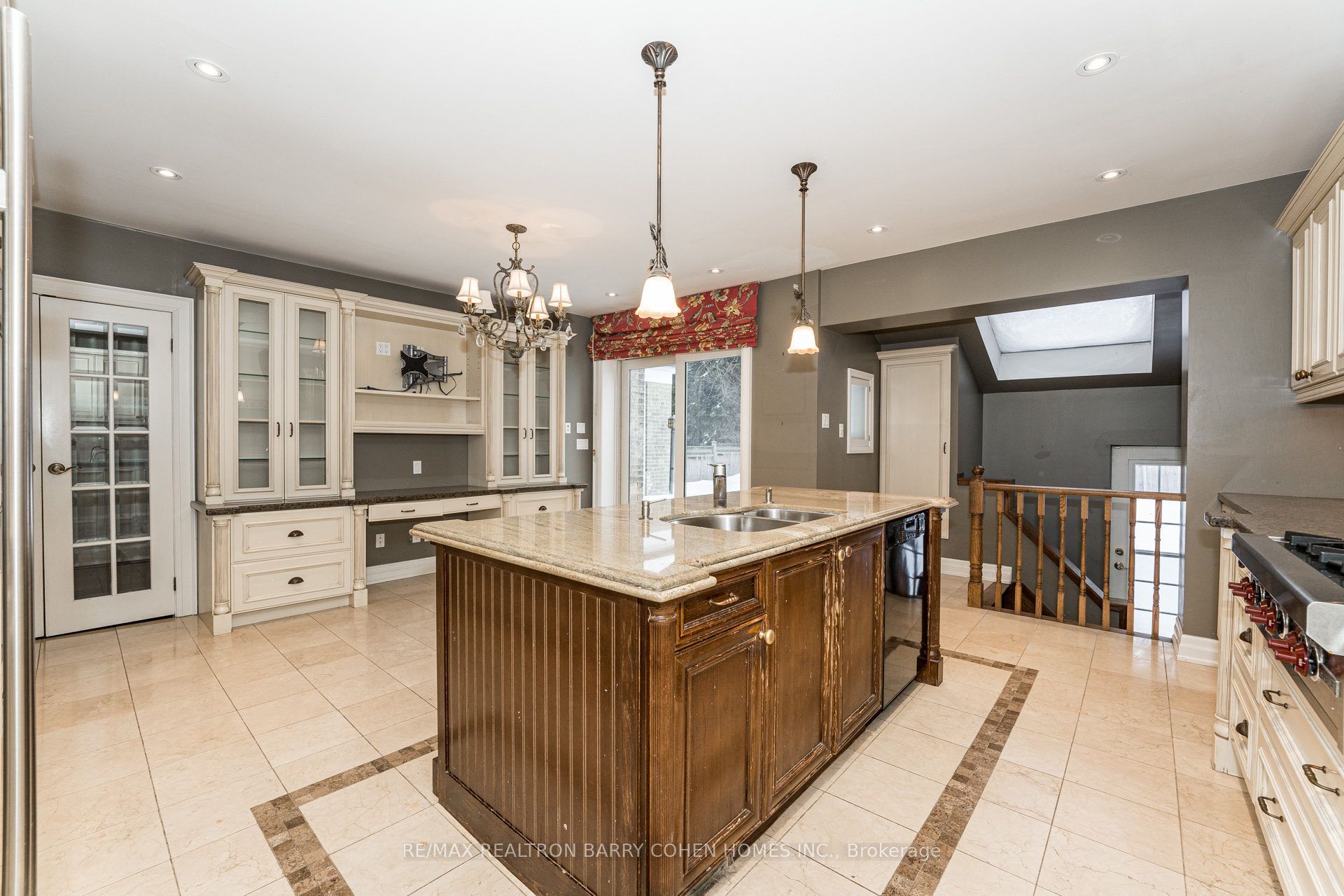 28 Dunvegan Road Property Photo 13