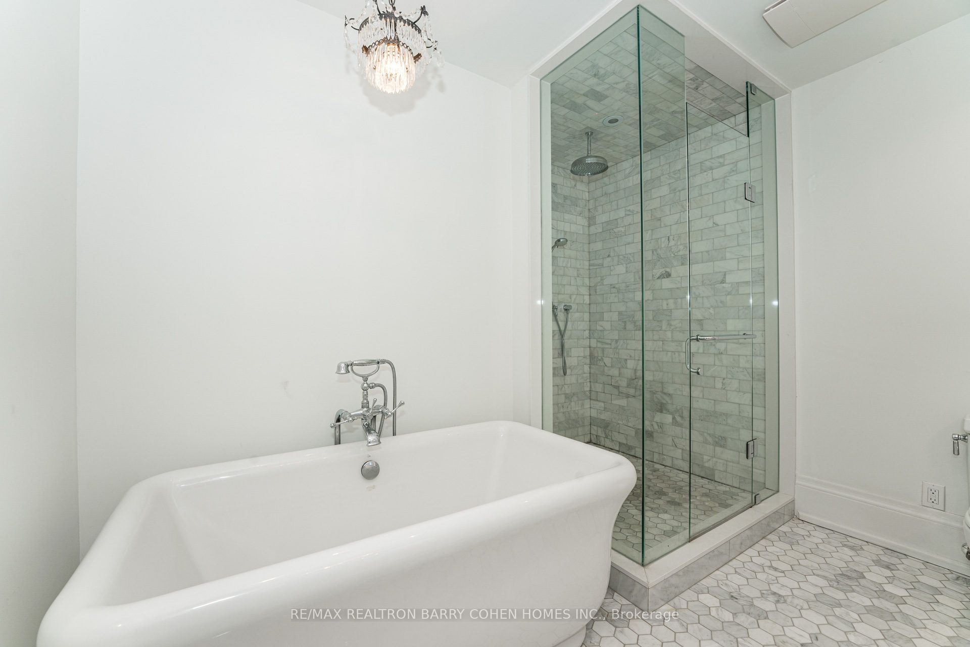 28 Dunvegan Road Property Photo 26