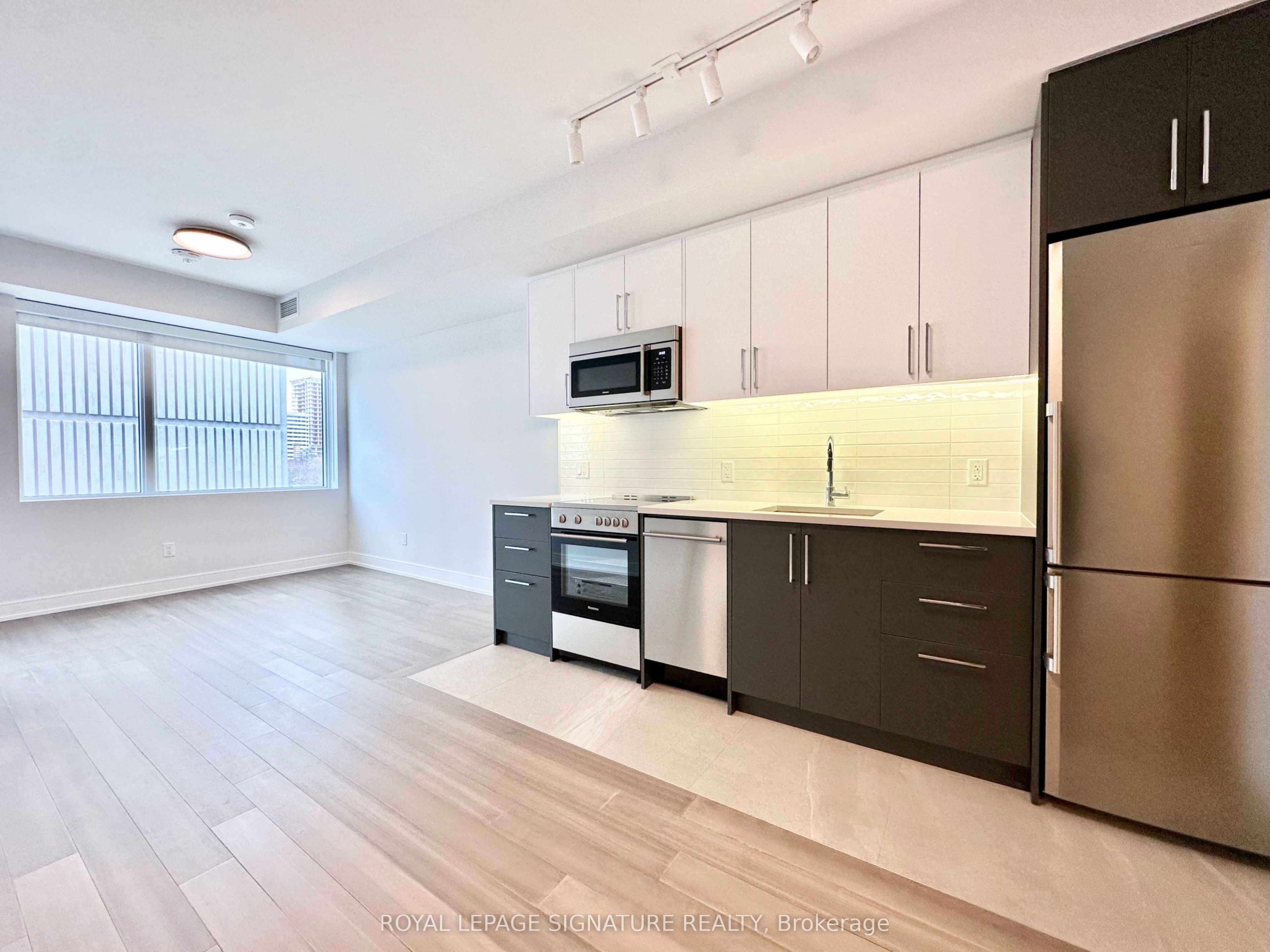 664 Spadina Avenue 604 Property Photo 1