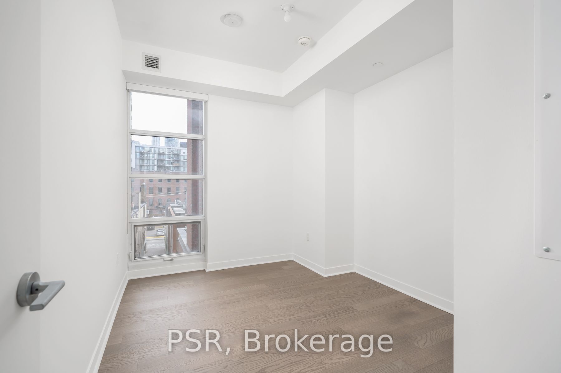 501 Adelaide Street W 401 Property Photo 20
