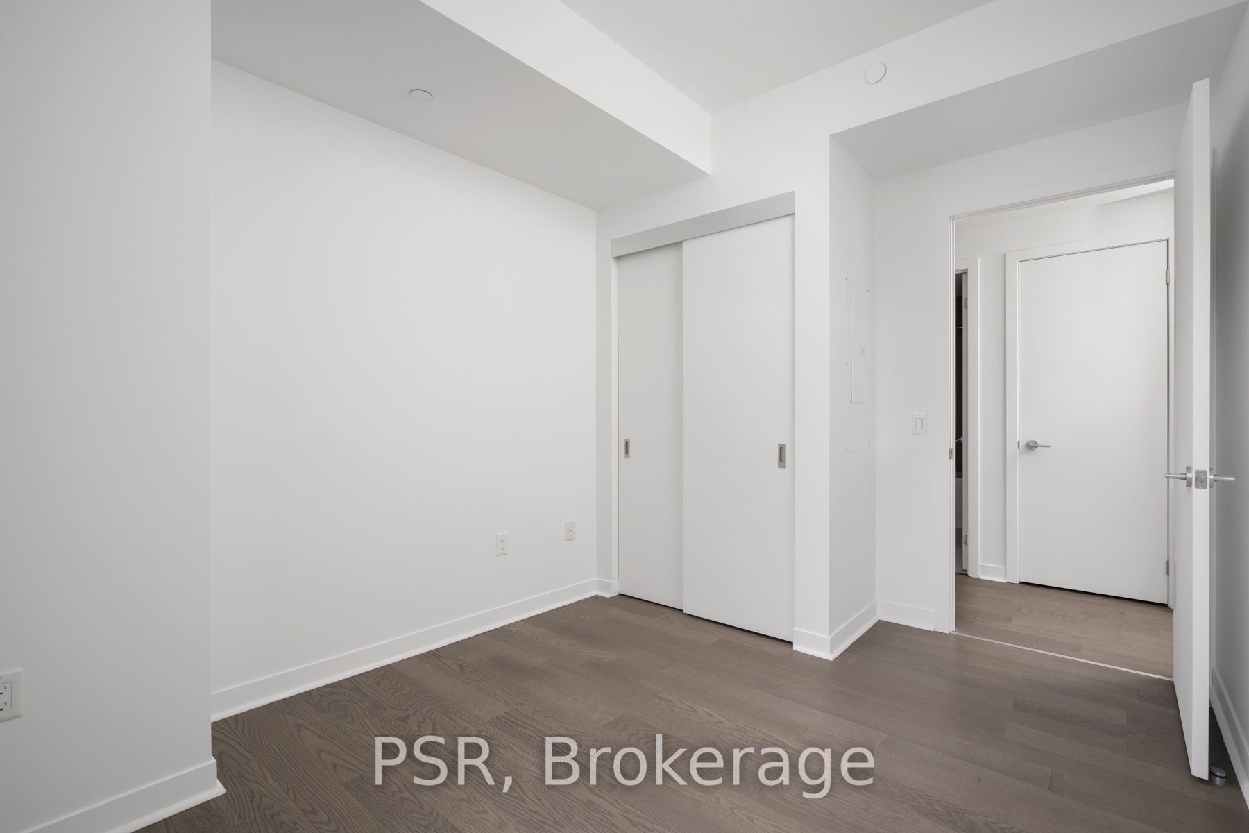 501 Adelaide Street W 401 Property Photo 21