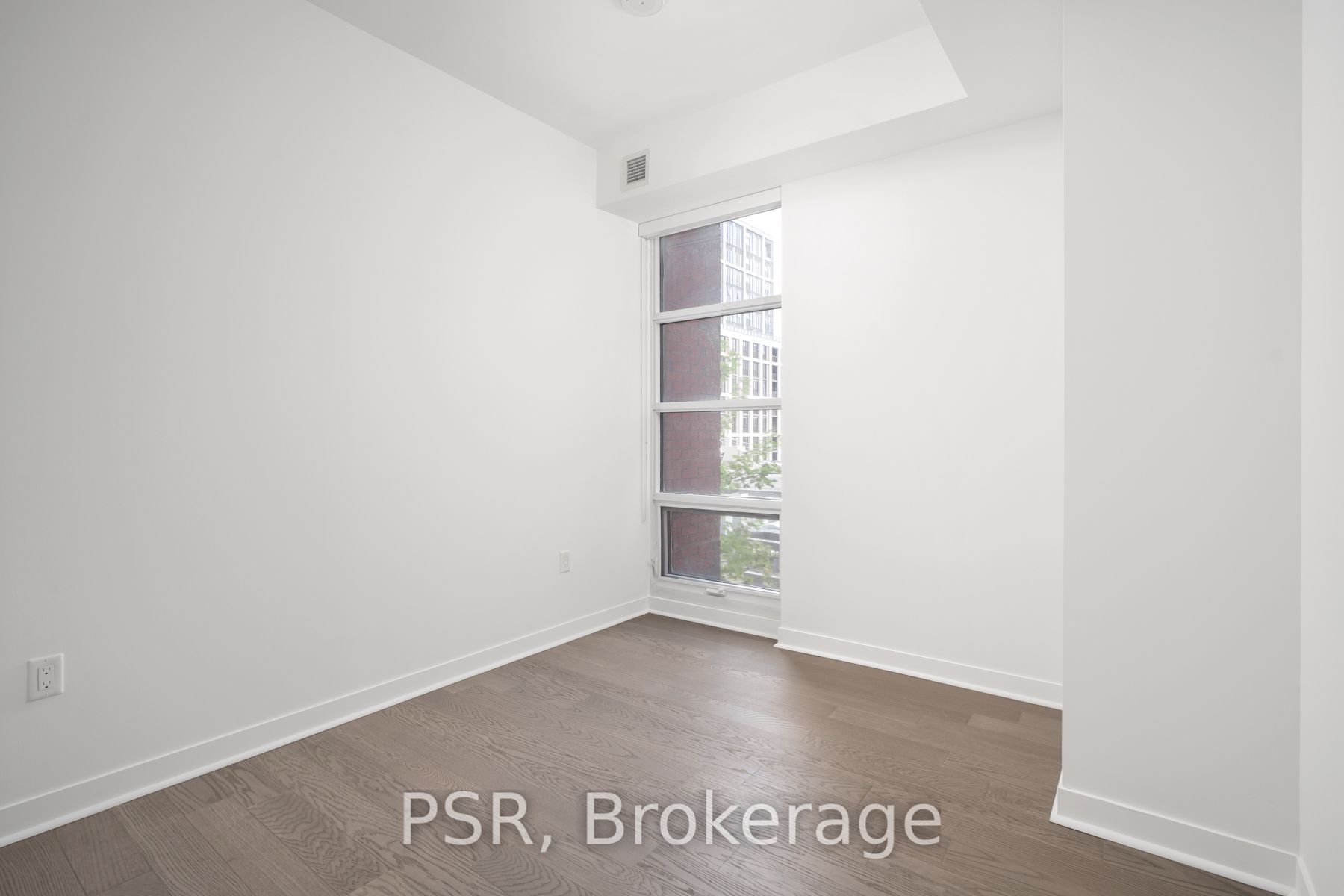501 Adelaide Street W 401 Property Photo 22