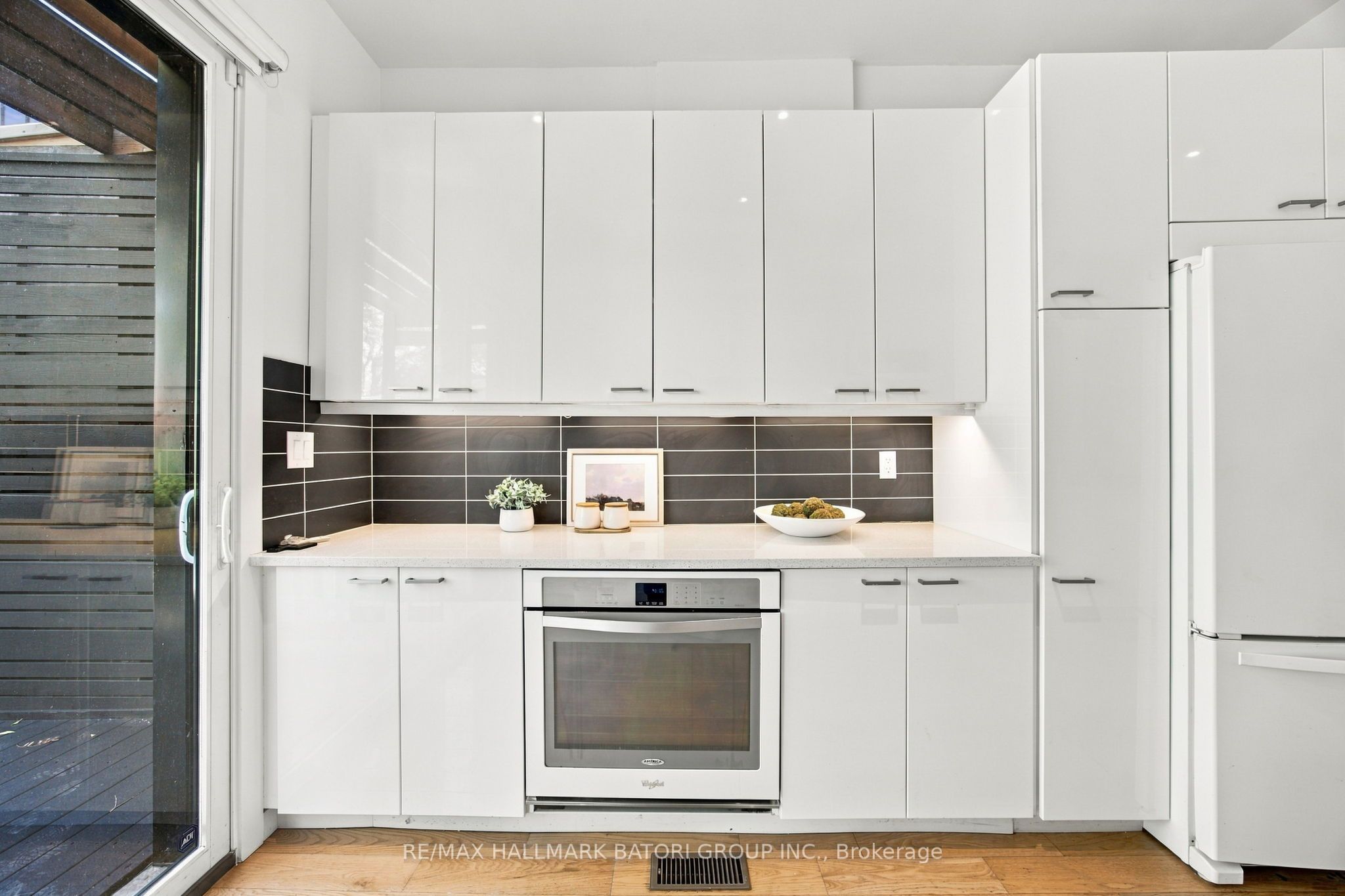 128 Wells Street Property Photo 13