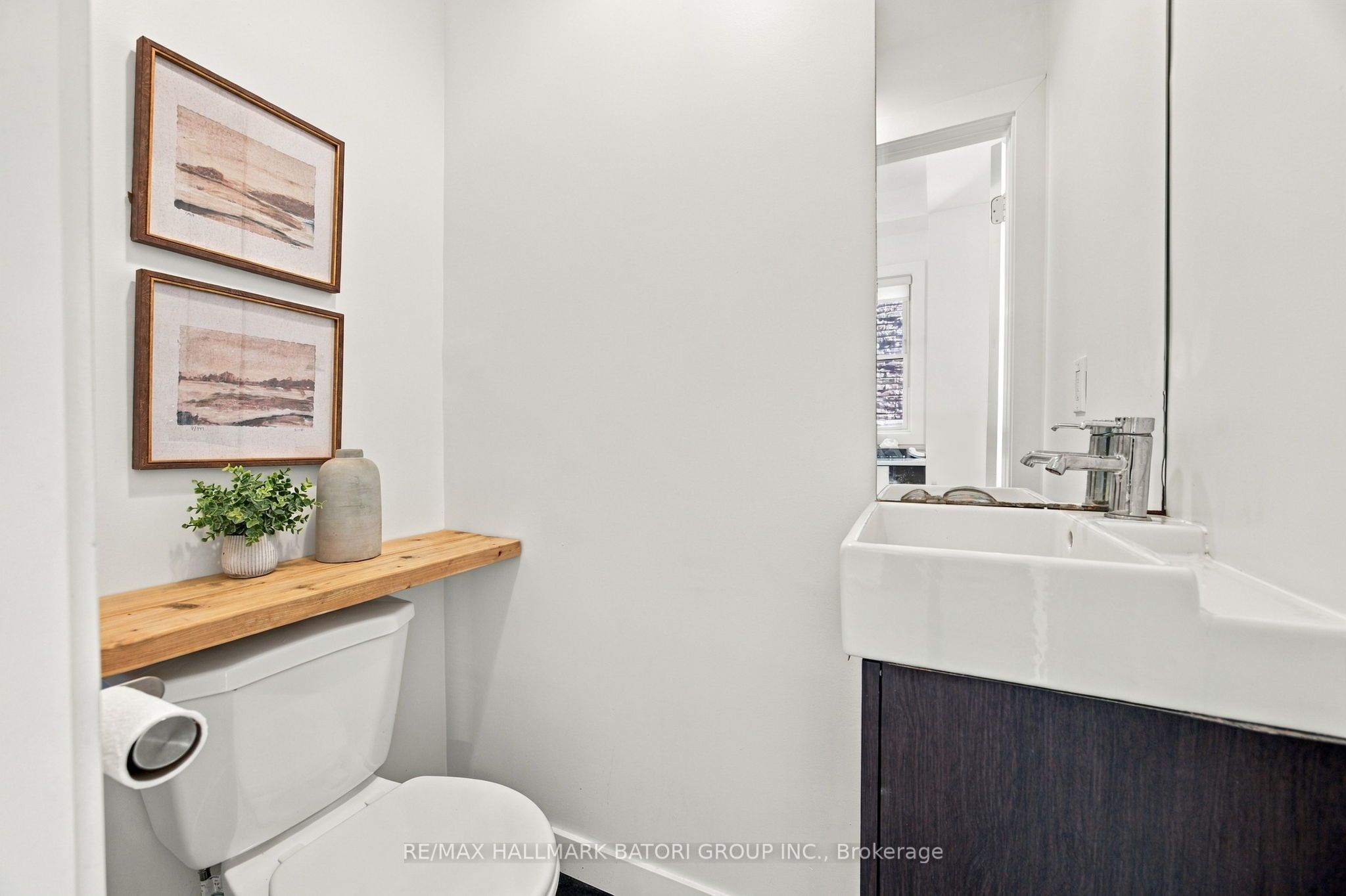 128 Wells Street Property Photo 14