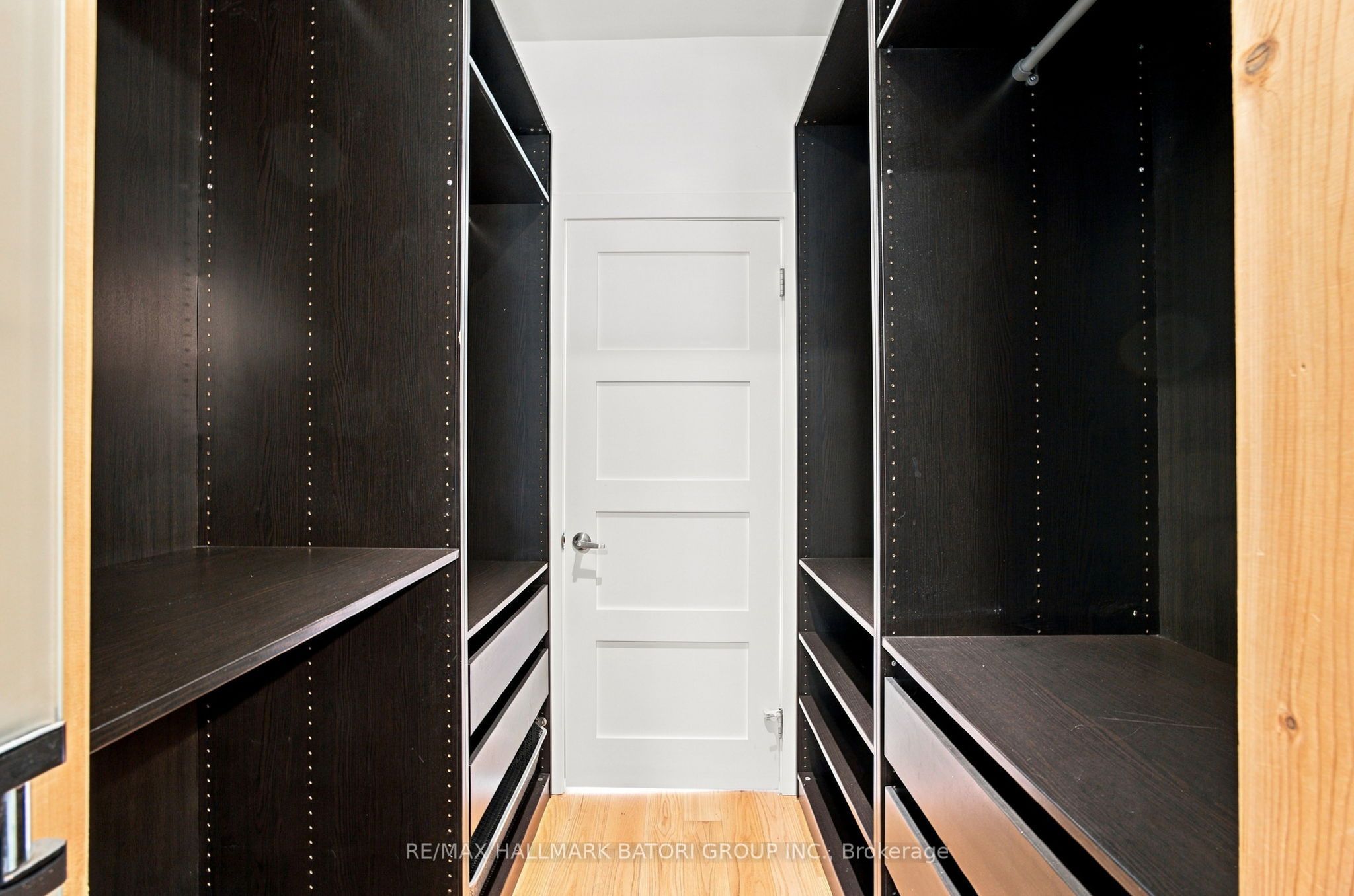 128 Wells Street Property Photo 20