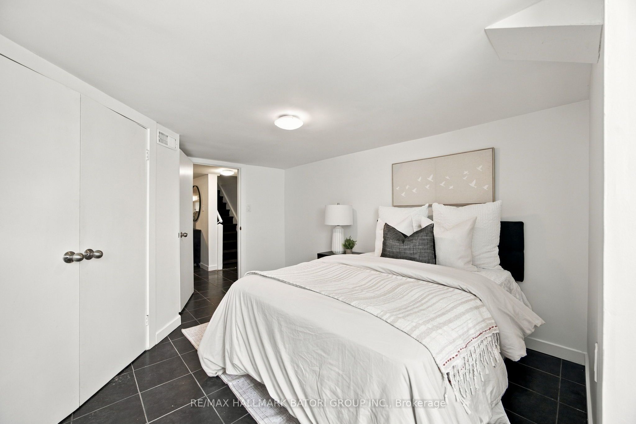 128 Wells Street Property Photo 40