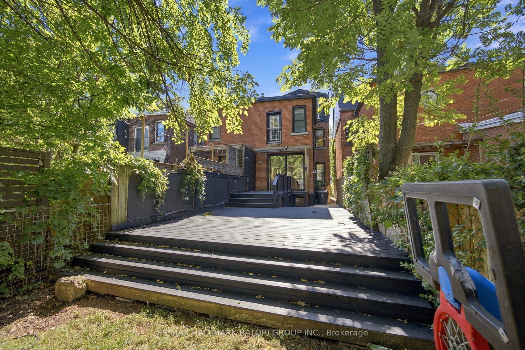 128 Wells Street Property Photo 42