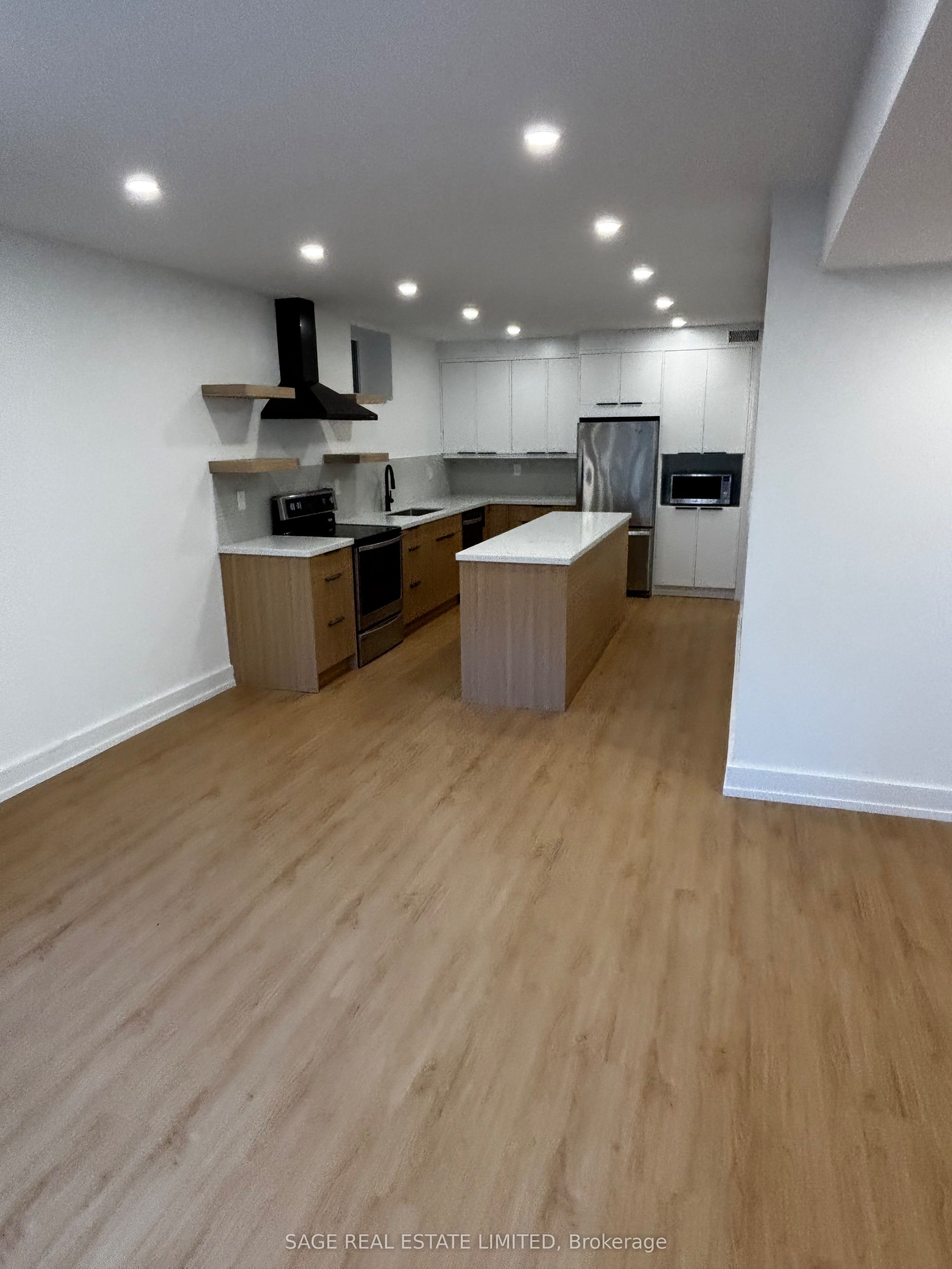 22a Austin Terrace Walk Out Property Photo 4
