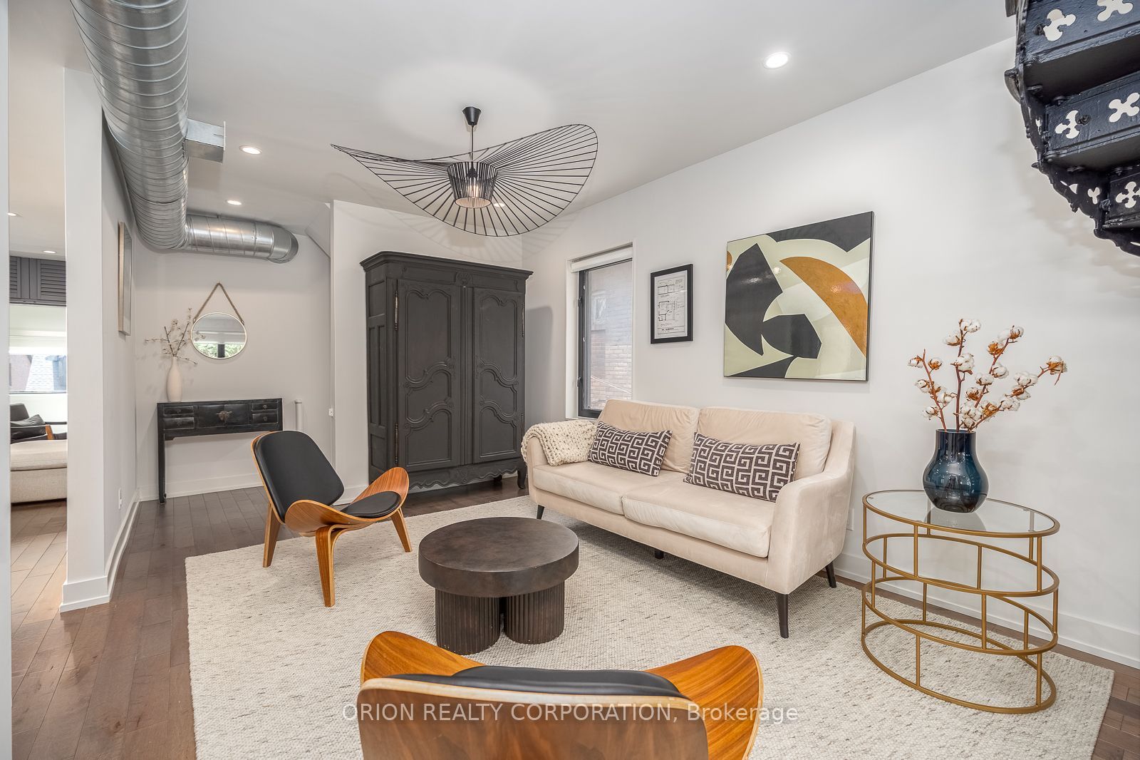 185 Glenholme Avenue Unit A Property Photo 2