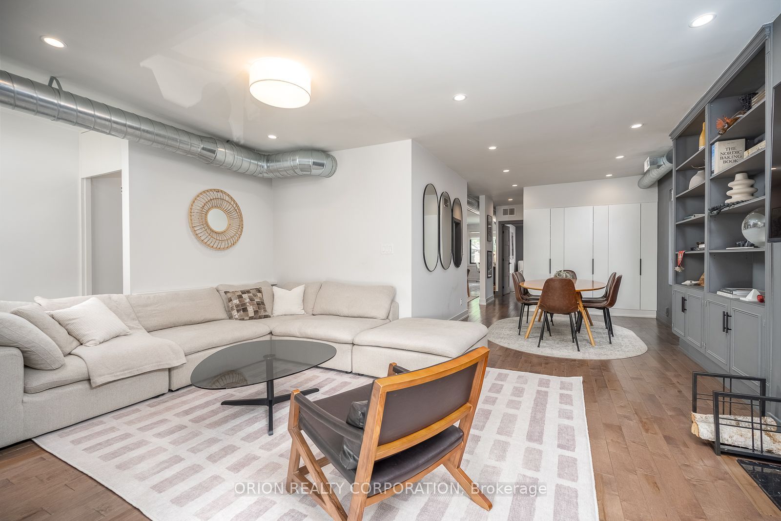 185 Glenholme Avenue Unit A Property Photo 8