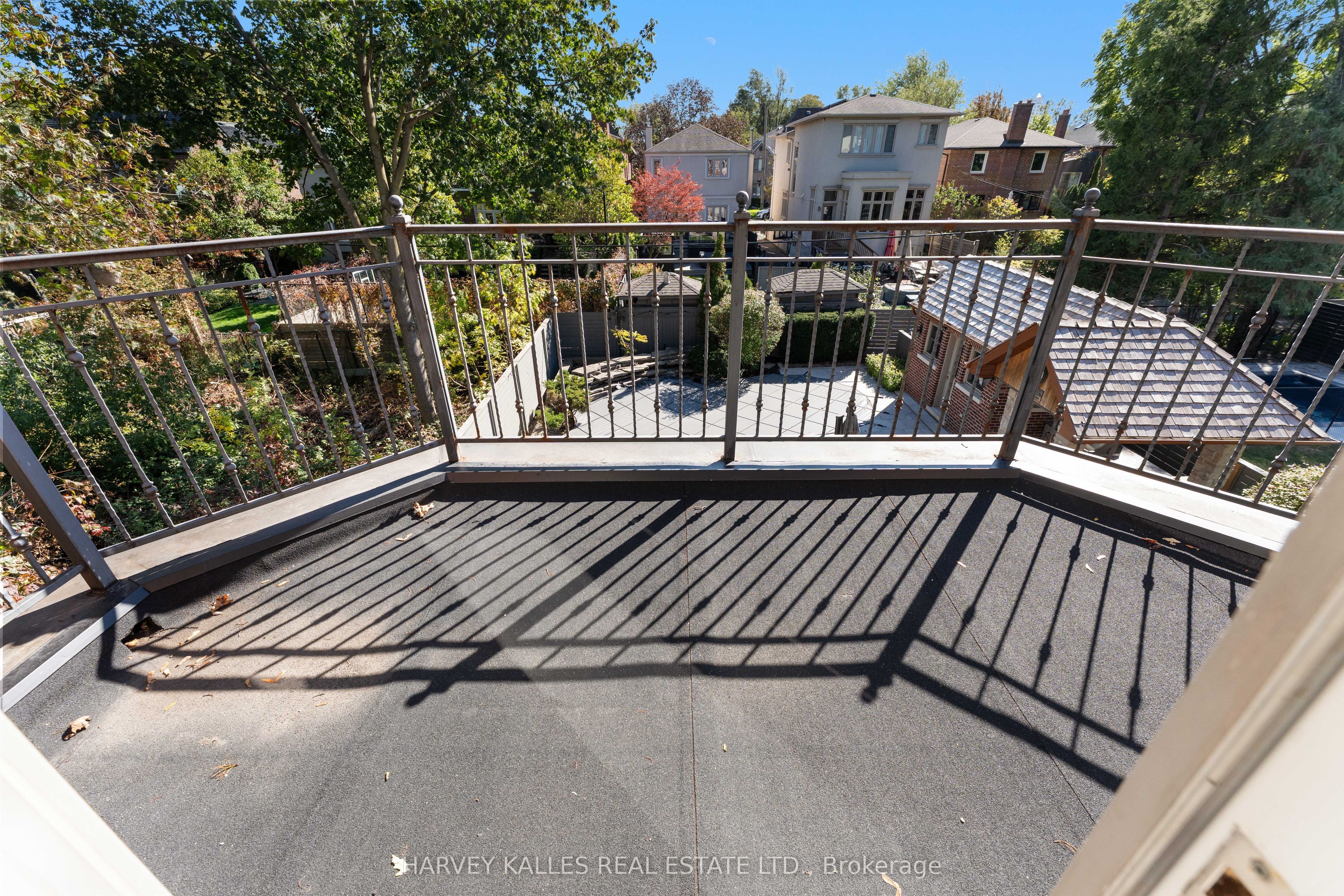 717 Woburn Avenue Property Photo 30