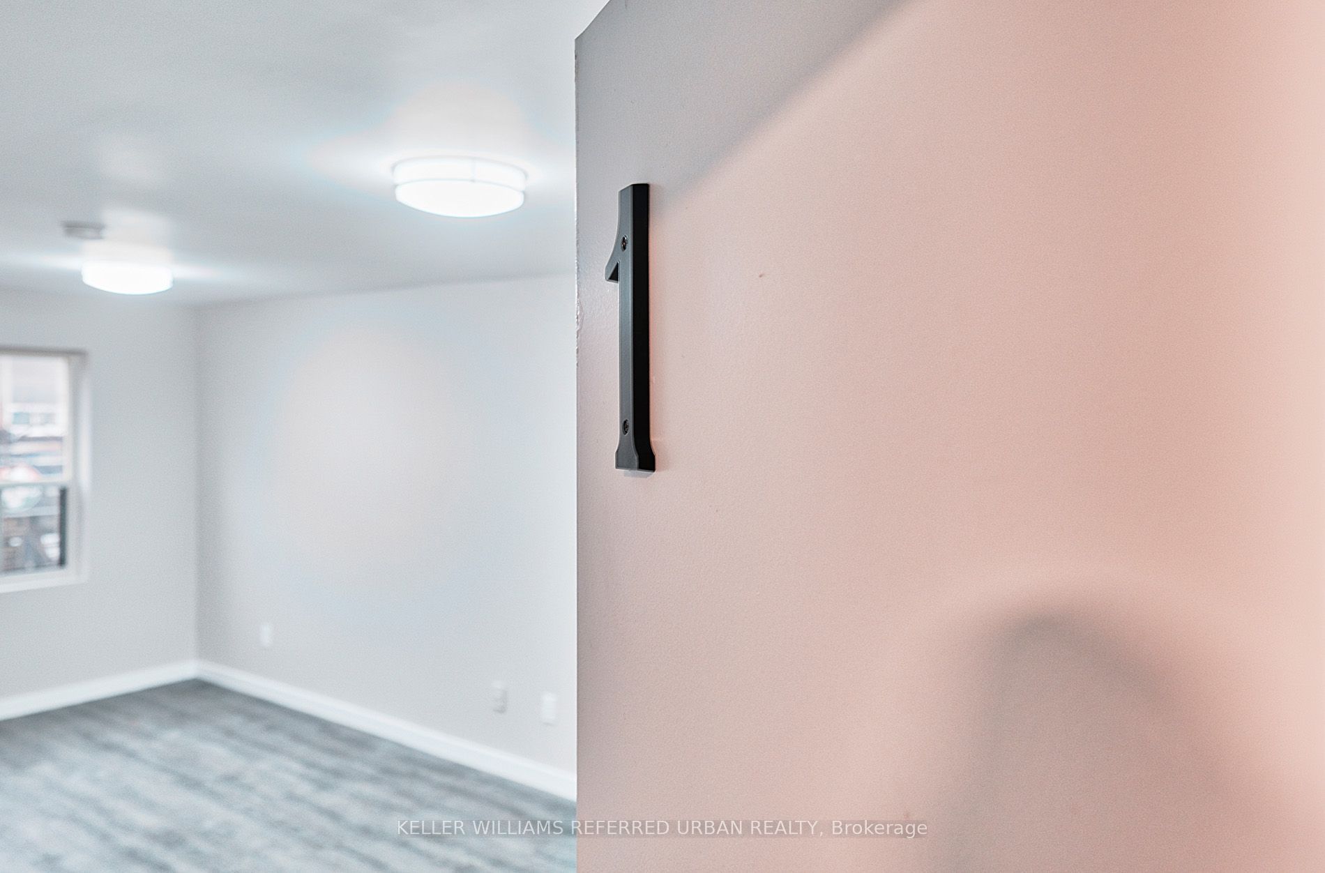 523 Bloor Street W 1 Property Photo 4