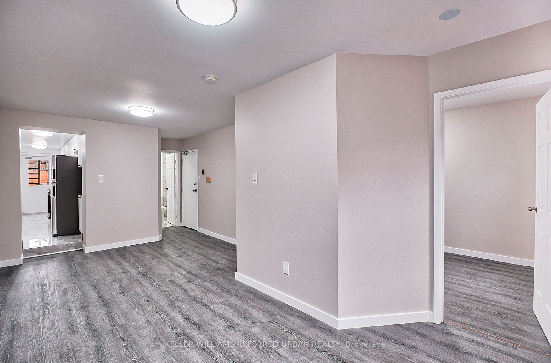 523 Bloor Street W 1 Property Photo 13