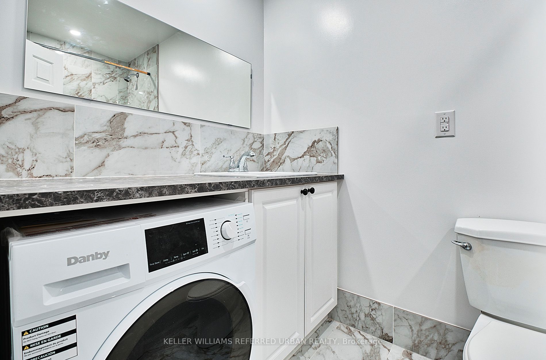 523 Bloor Street W 1 Property Photo 16