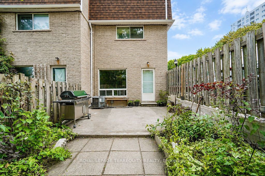 91 Rameau Drive 7 Property Photo 6