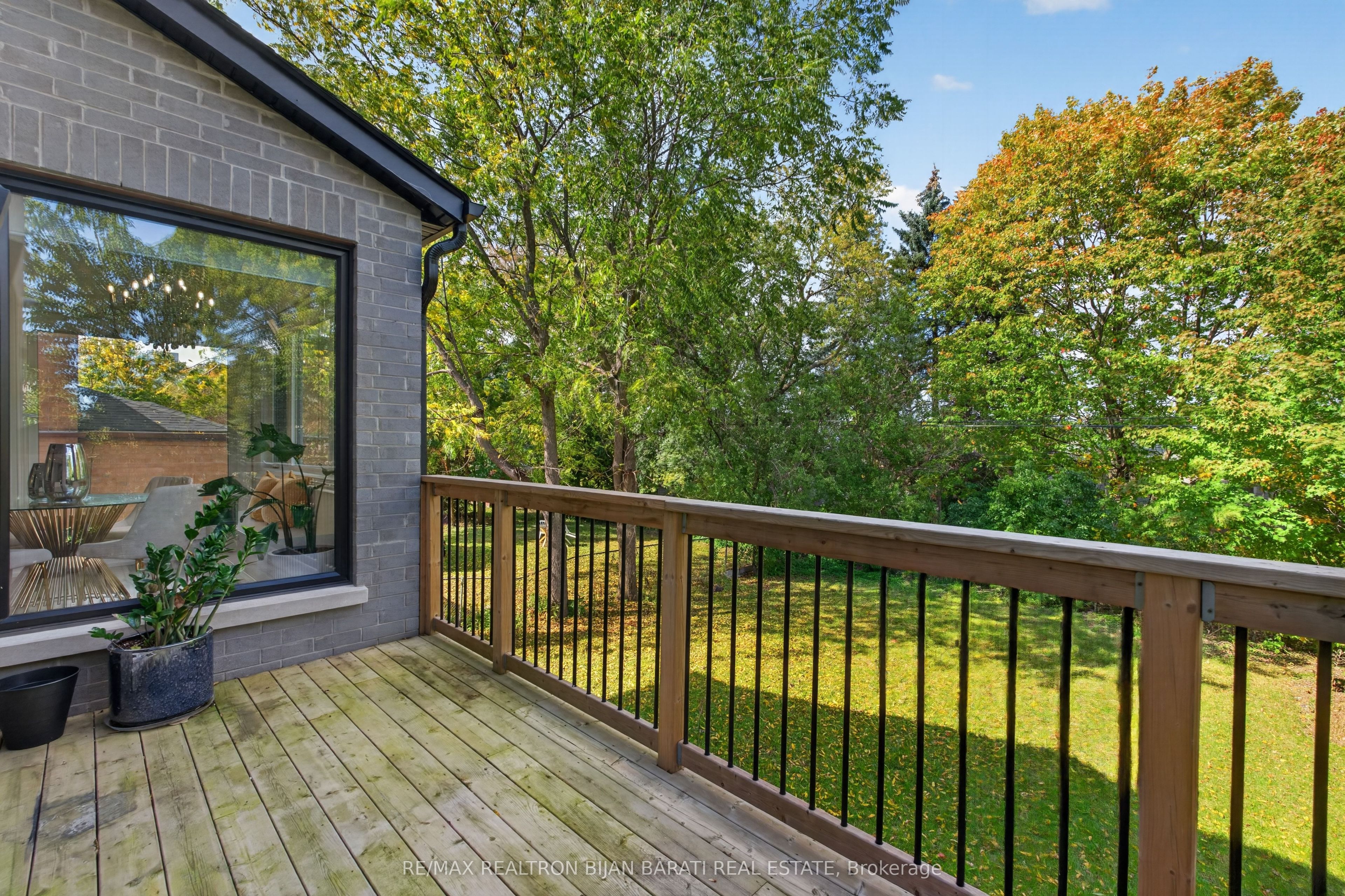 130 Pemberton Avenue Property Photo 38