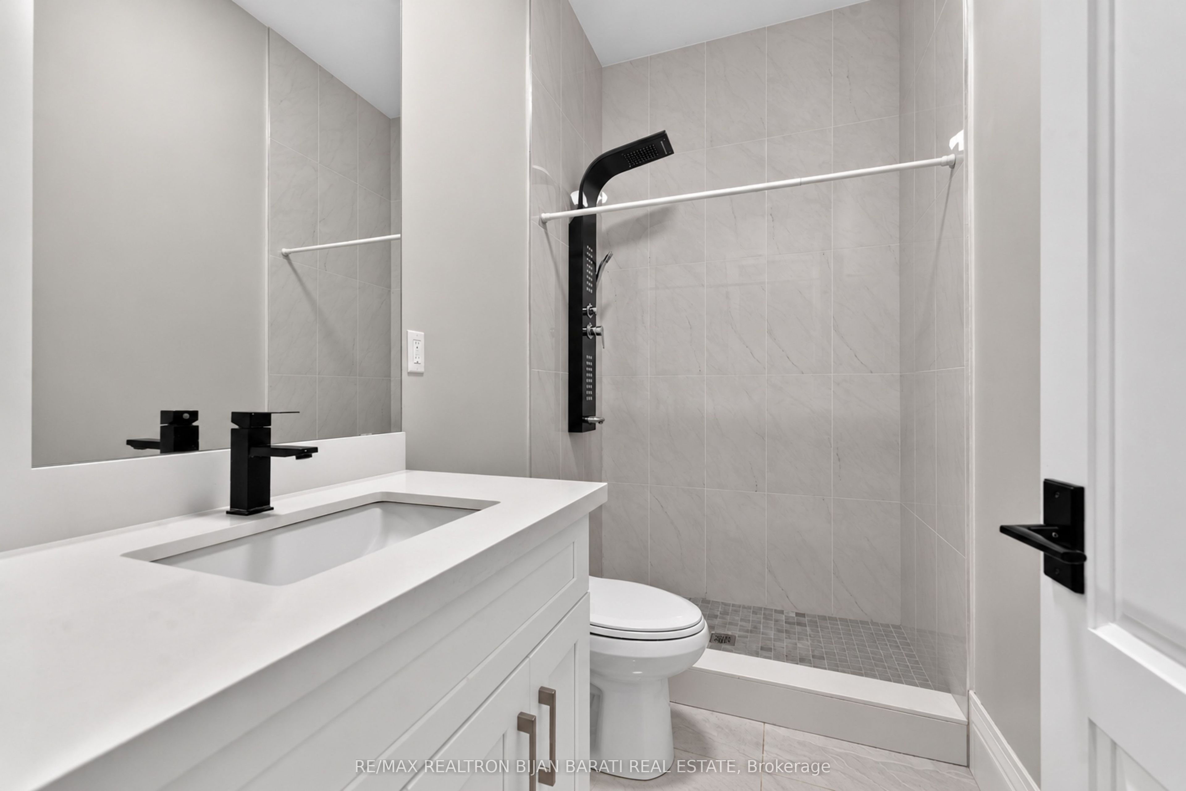 130 Pemberton Avenue Property Photo 45