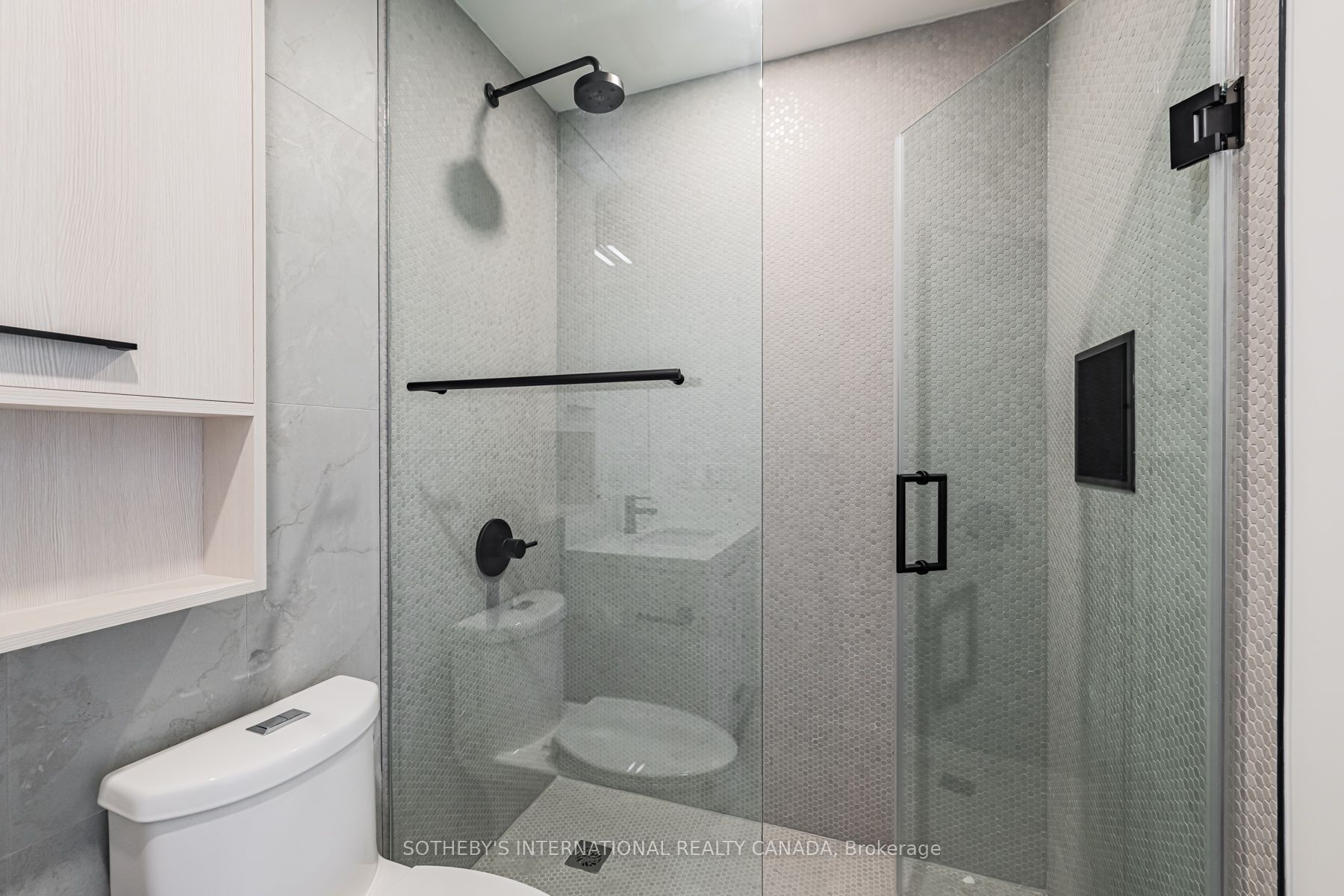 30 Mutual Street E2501 Property Photo 20