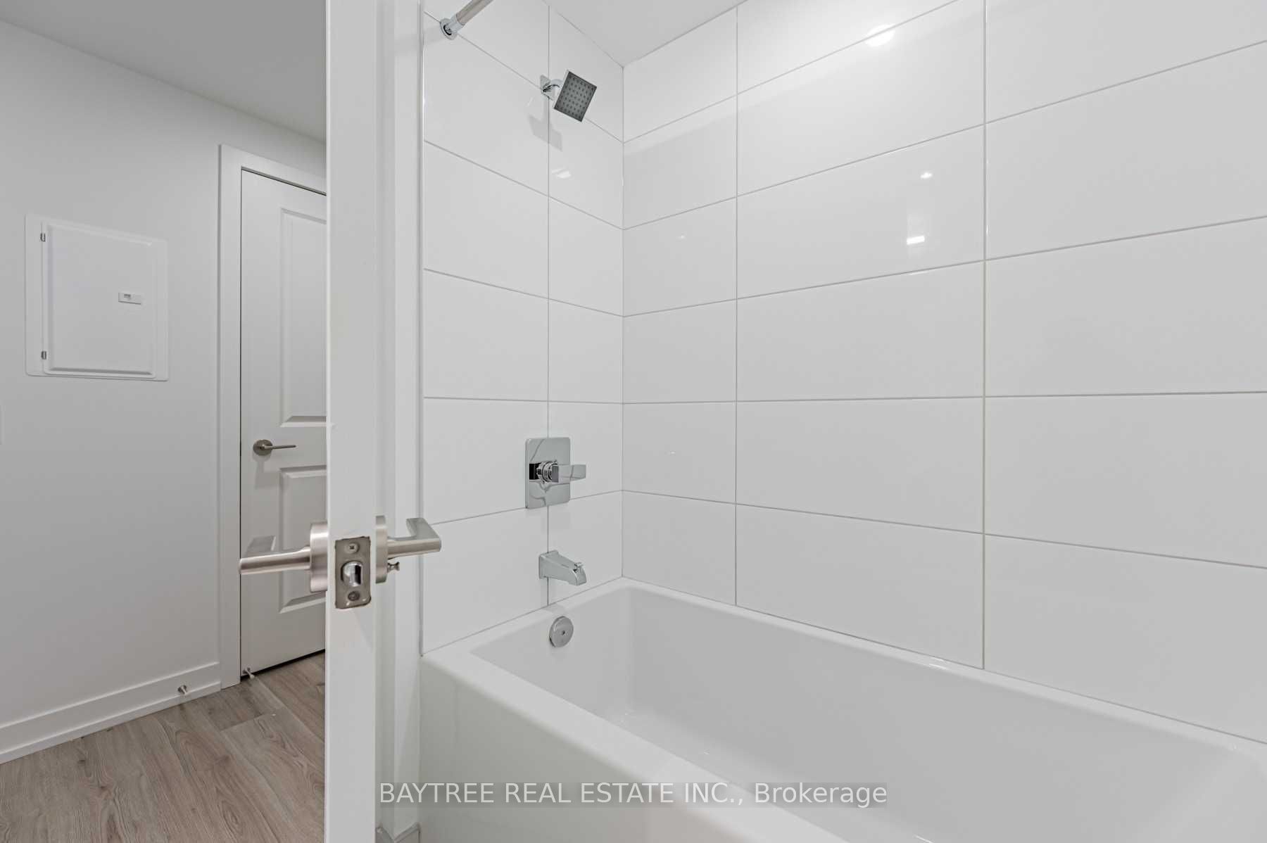 395 Bloor Street E 1611 Property Photo 18