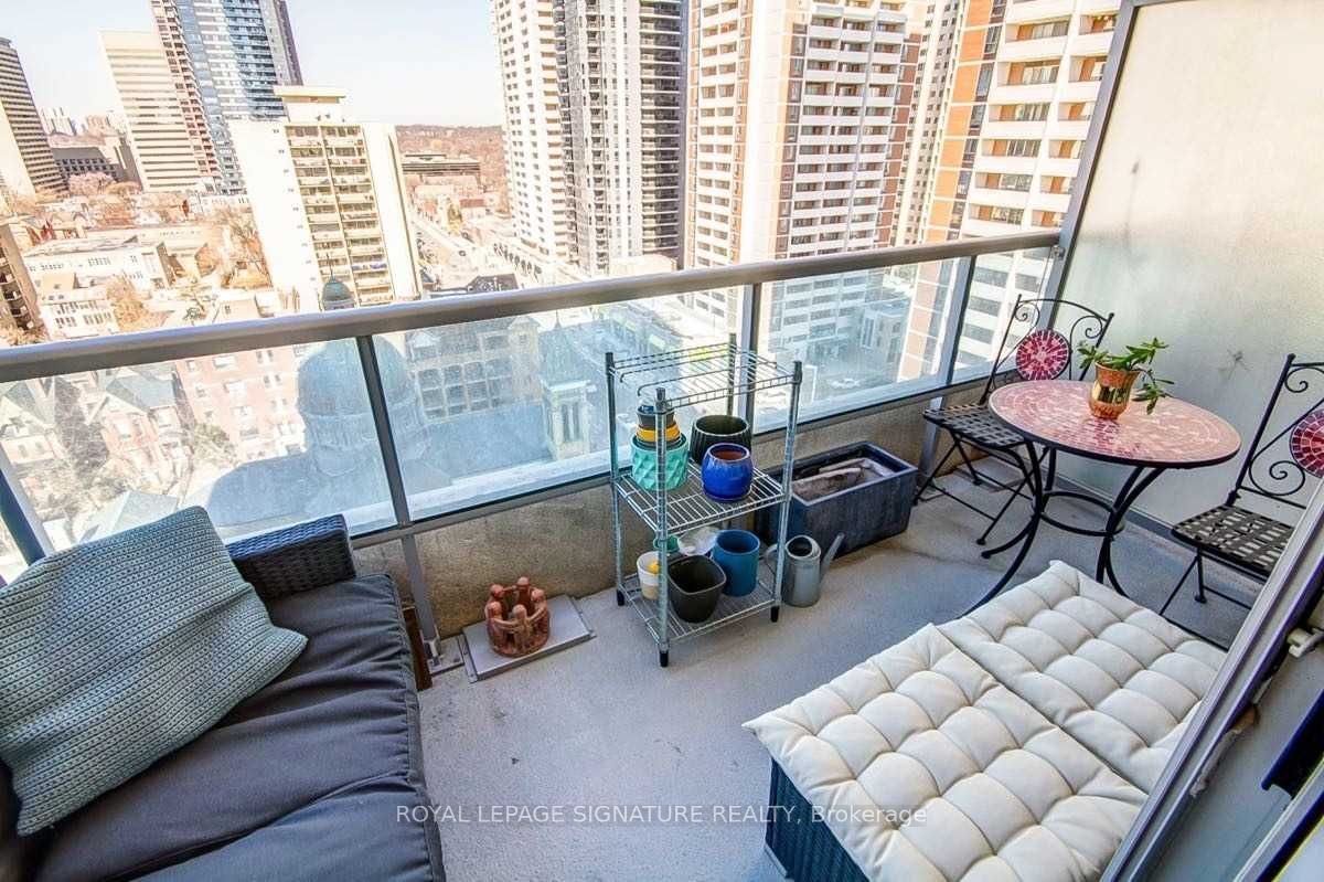 500 Sherbourne Street 1201 Property Photo 17