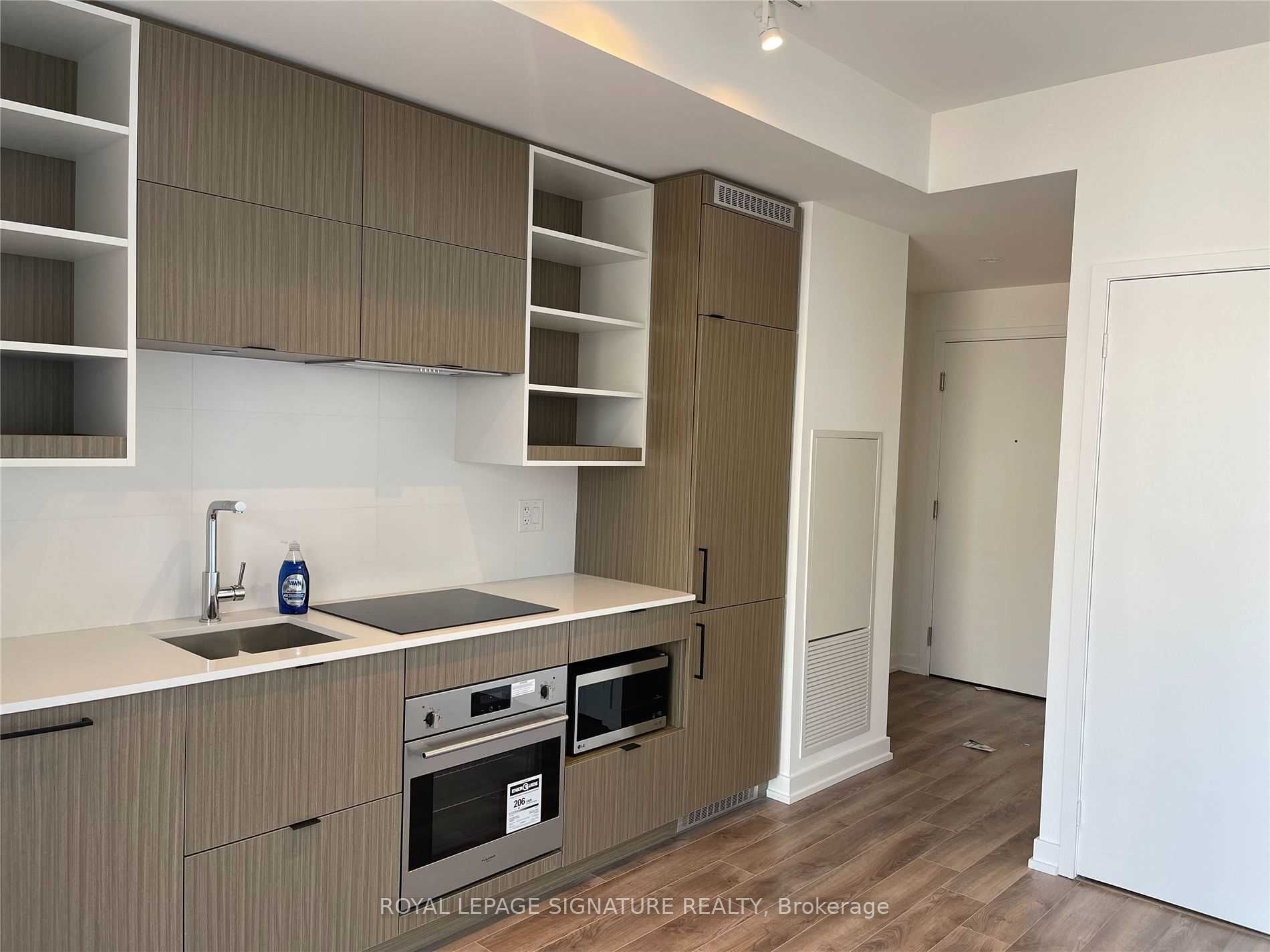 20 Edward Street 1301 Property Photo 2