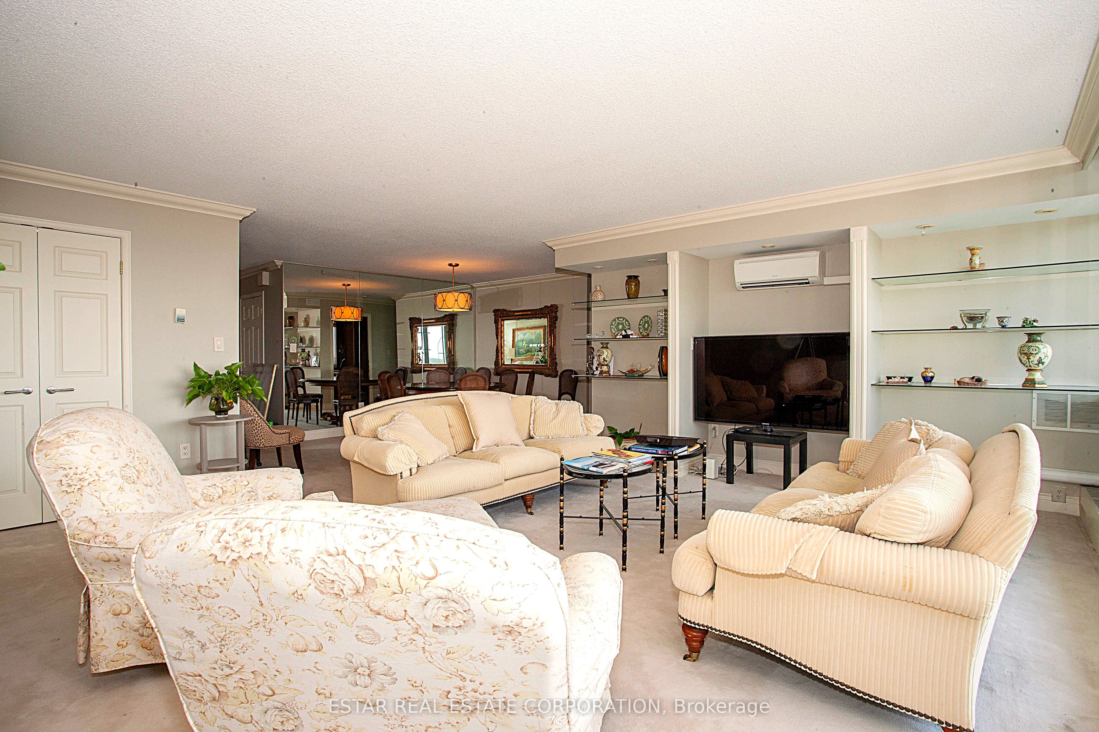 3300 Don Mills Road Ph09 Property Photo 6