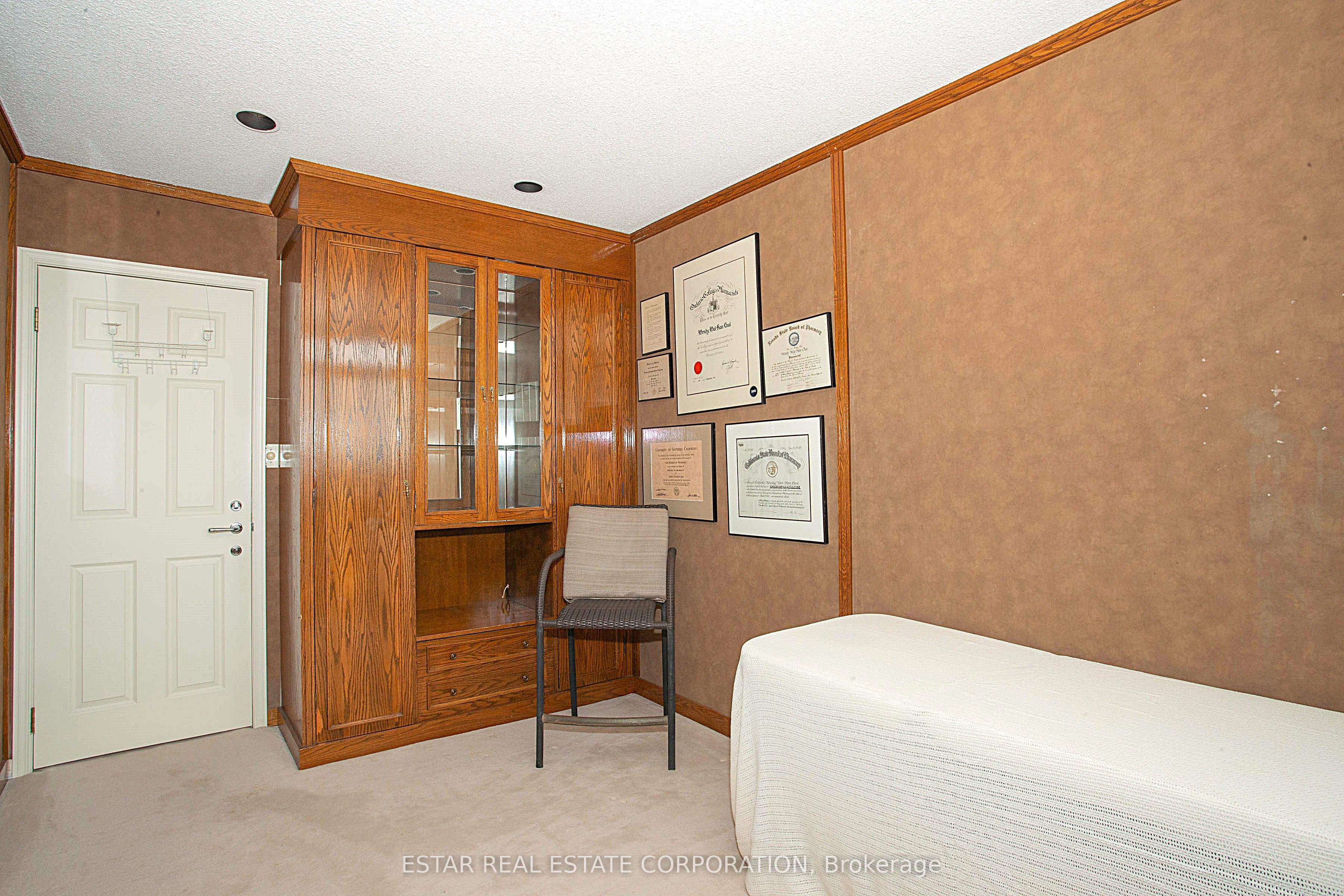 3300 Don Mills Road Ph09 Property Photo 18
