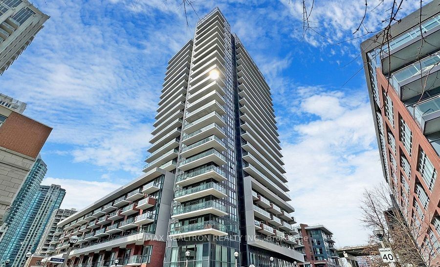 38 Iannuzzi Street 1503 Property Photo 1