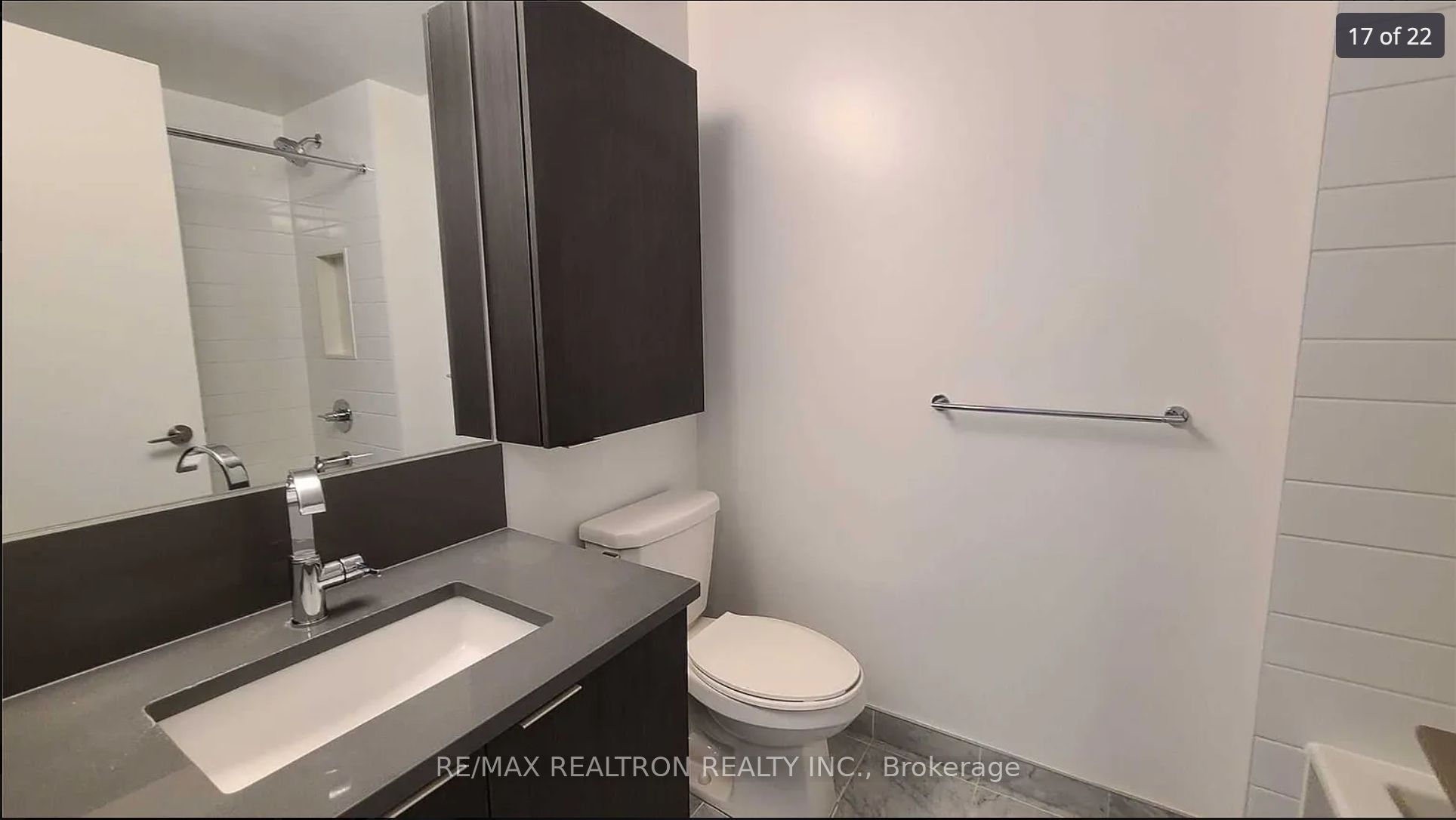 38 Iannuzzi Street 1503 Property Photo 9