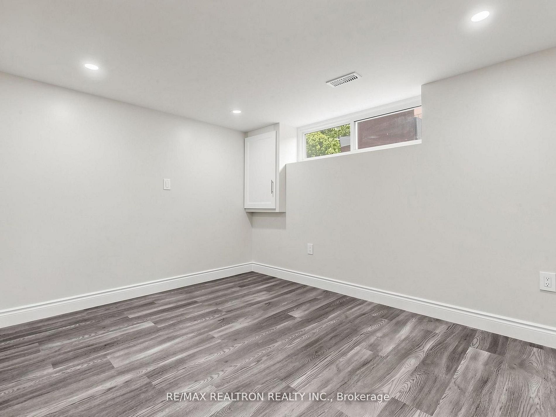 56 Ternhill Crescent Property Photo 35