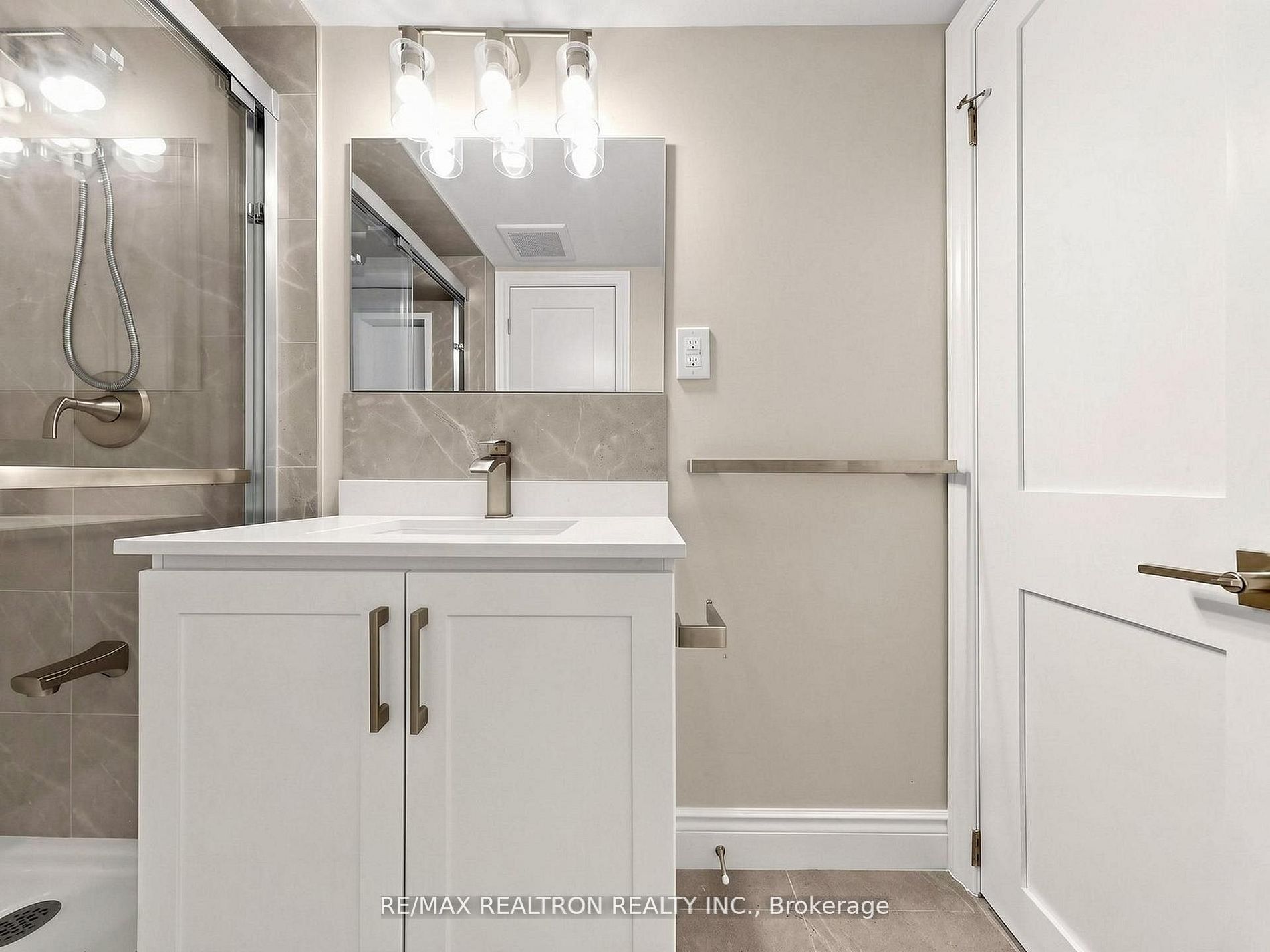 56 Ternhill Crescent Property Photo 37