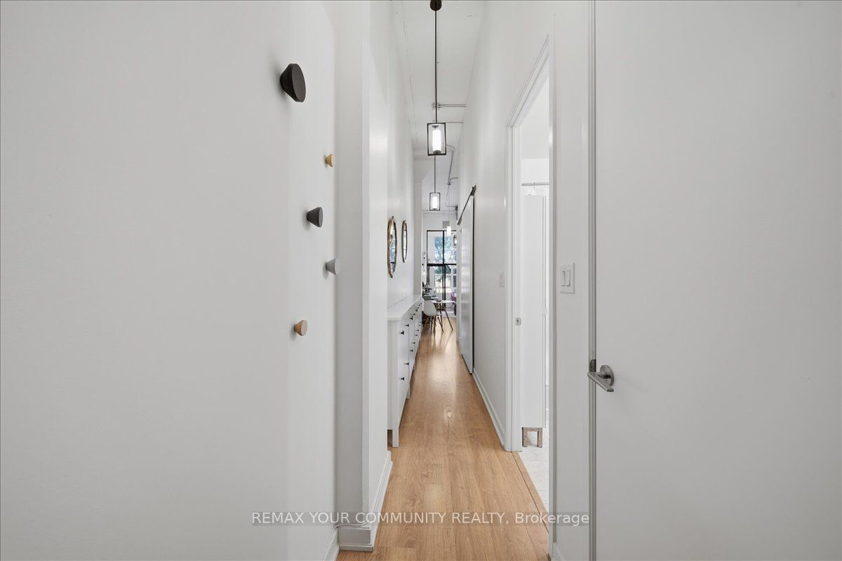 380 Macpherson Avenue 227 Property Photo 4