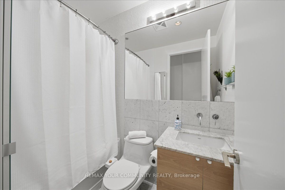 380 Macpherson Avenue 227 Property Photo 5