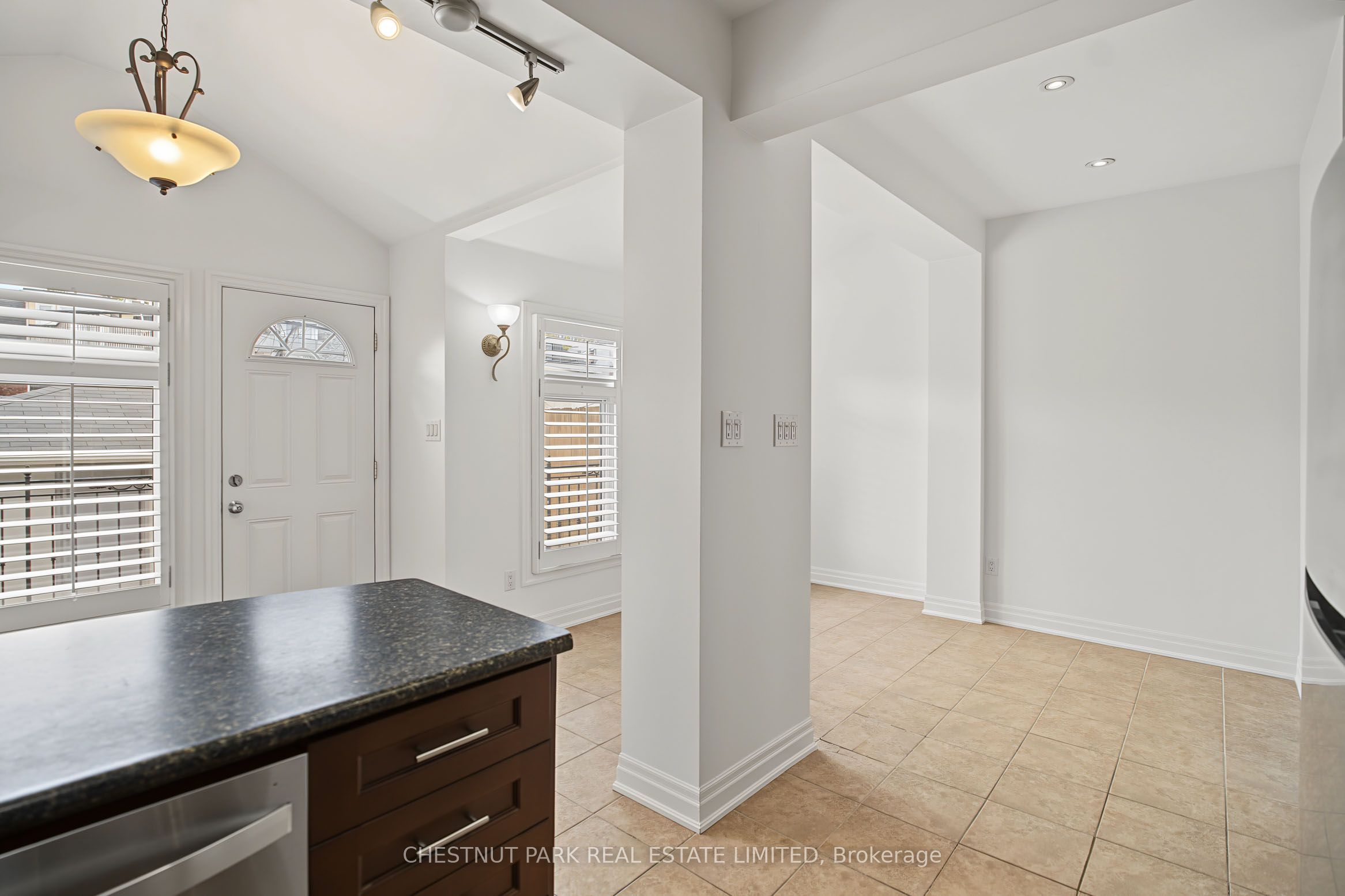 48 Grace Street Main Property Photo 7