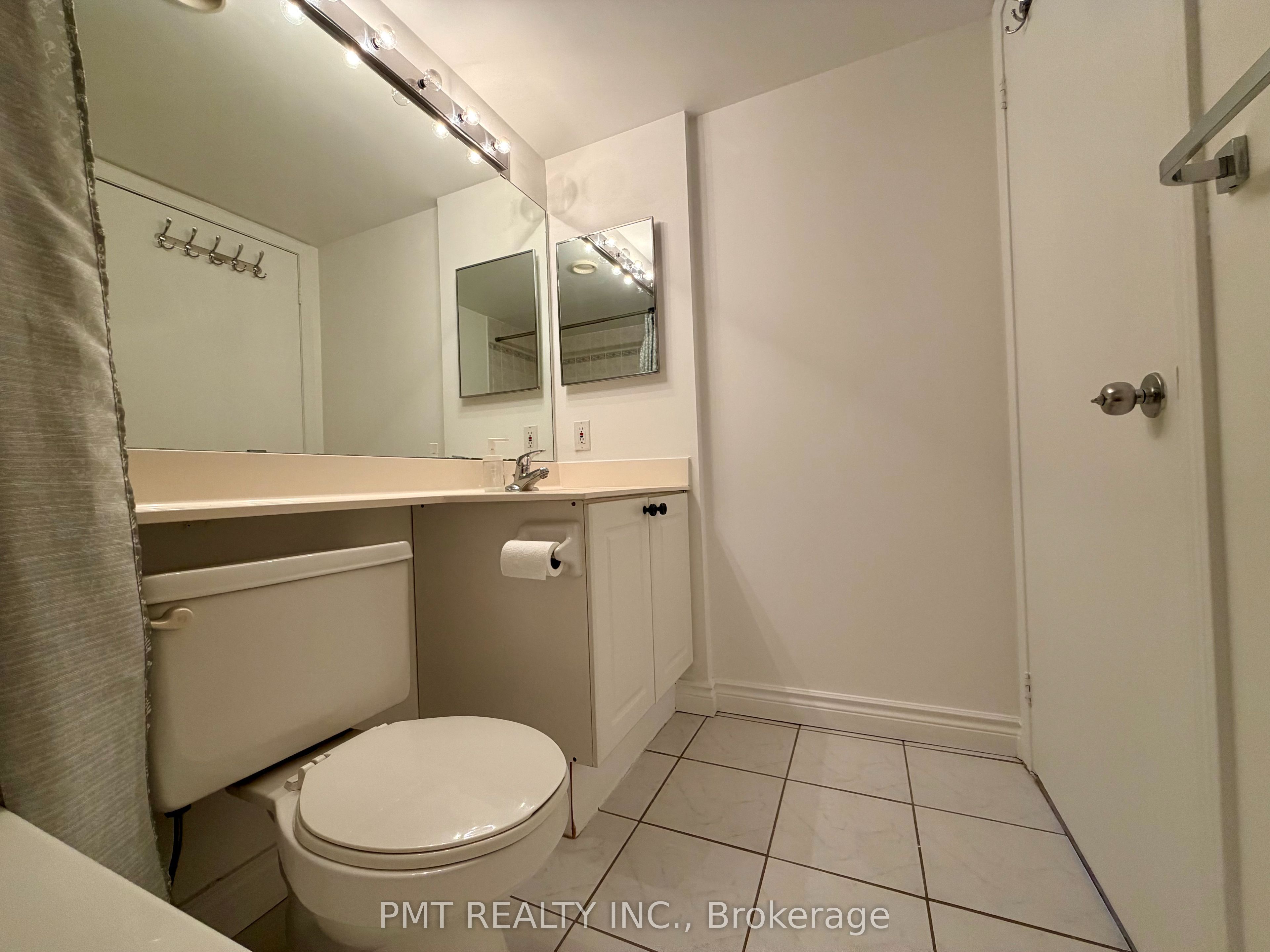 139 Merton Street 850 Property Photo 23