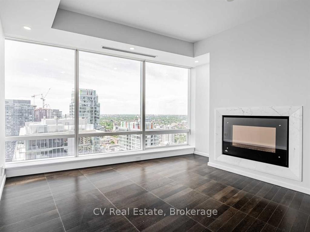 180 University Avenue 4604 Property Photo 13