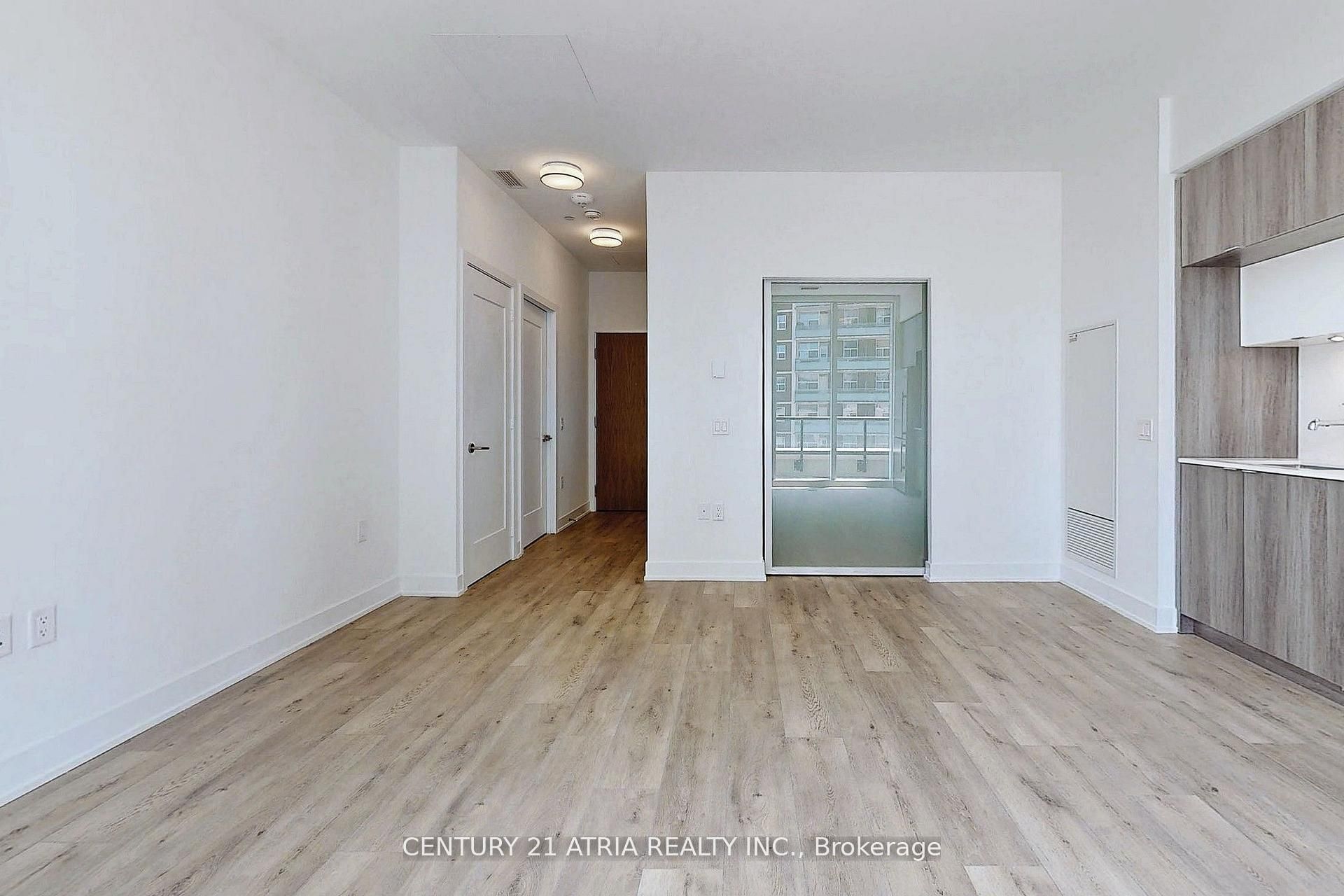 585 Bloor Street E 420 Property Photo 14