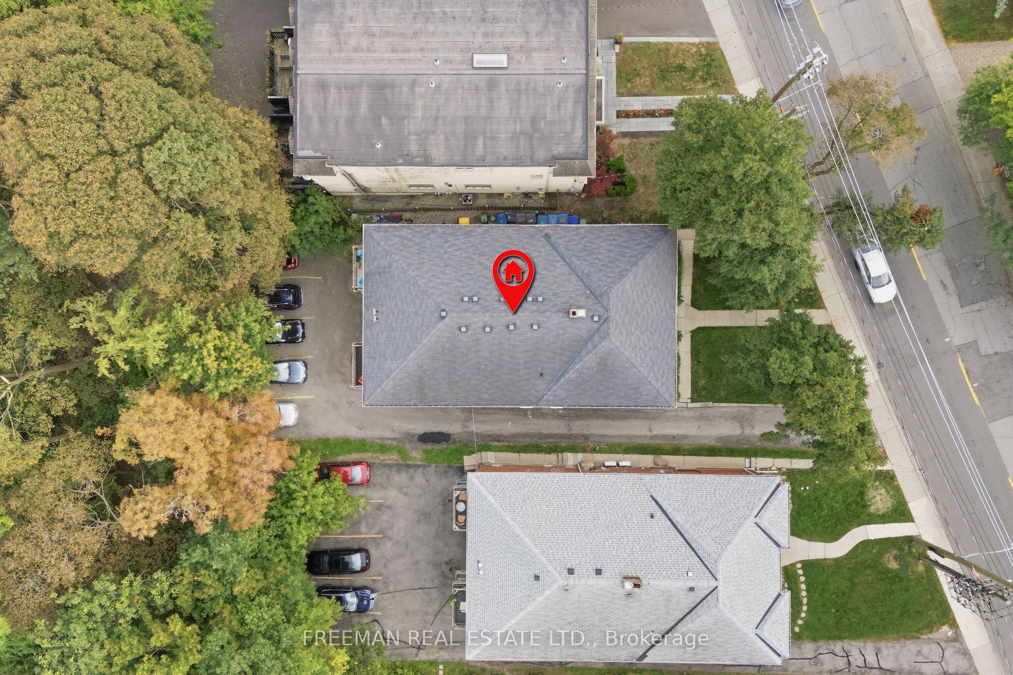783 Spadina Road Property Photo 11