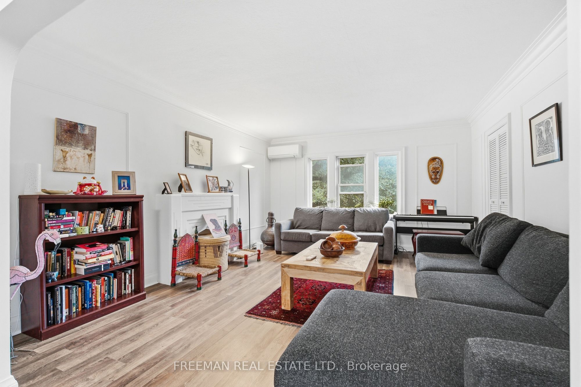 783 Spadina Road Property Photo 24