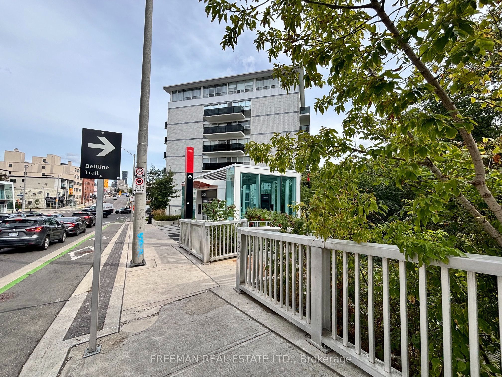 783 Spadina Road Property Photo 32