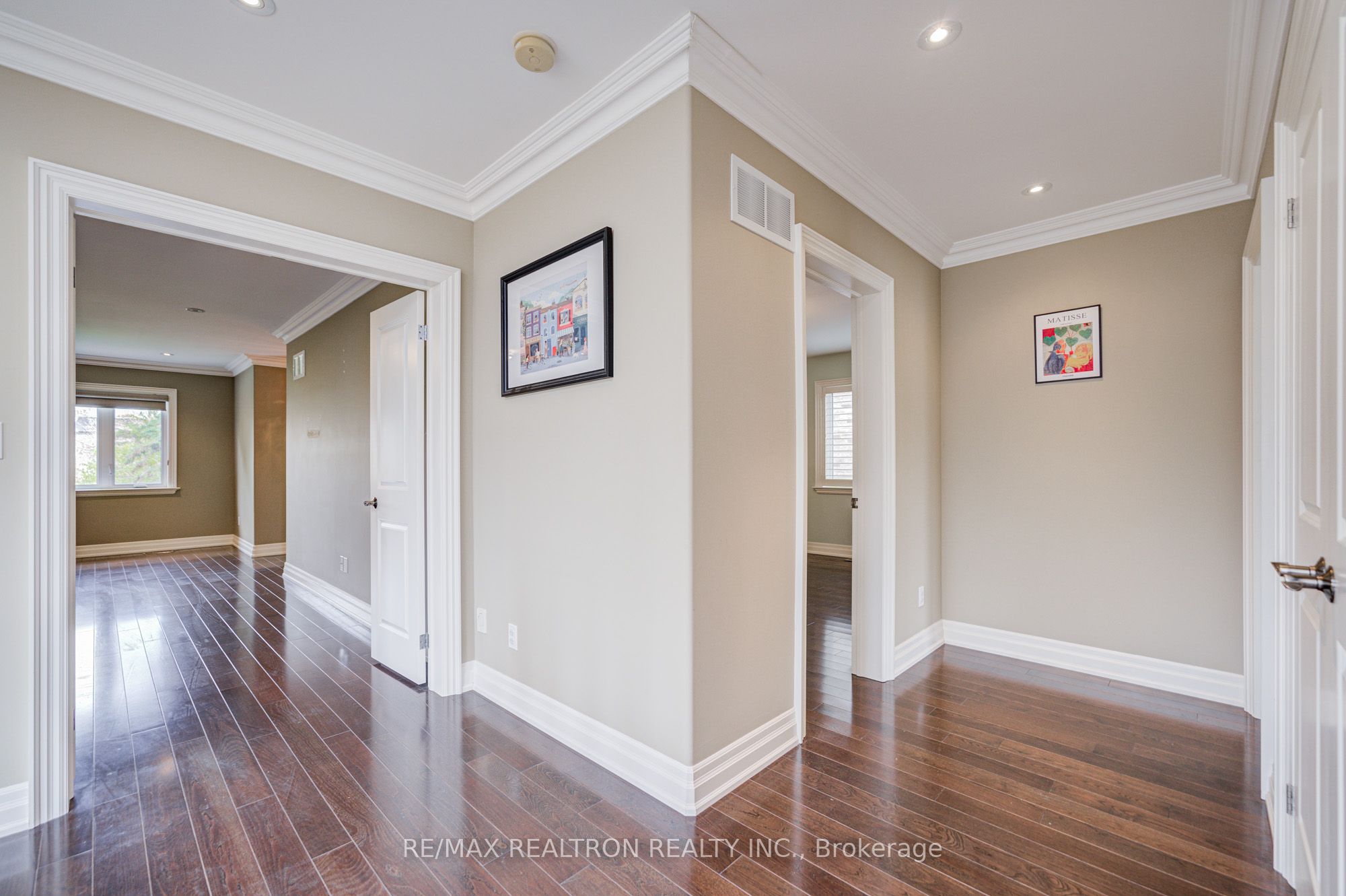 326b Horsham Avenue Property Photo 25